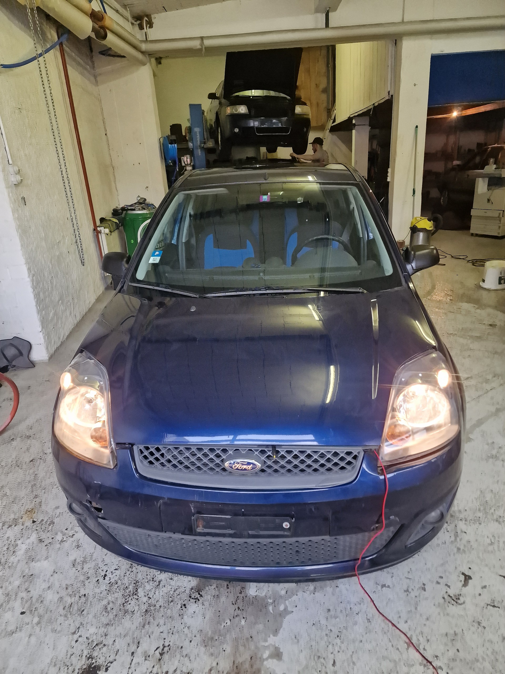 FORD 1.4 Benzin