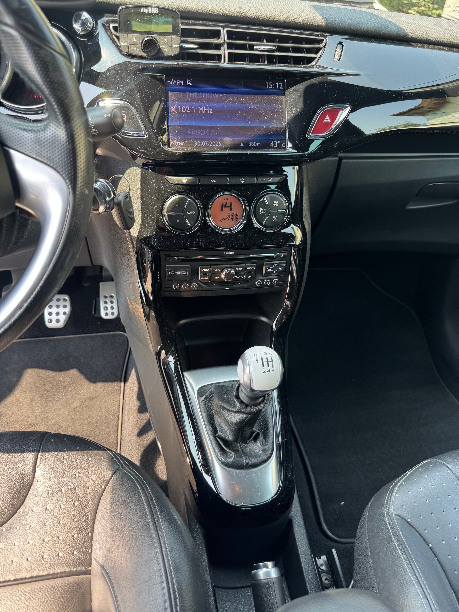 DS AUTOMOBILES DS3 1.6 THP Sport Chic-image-11