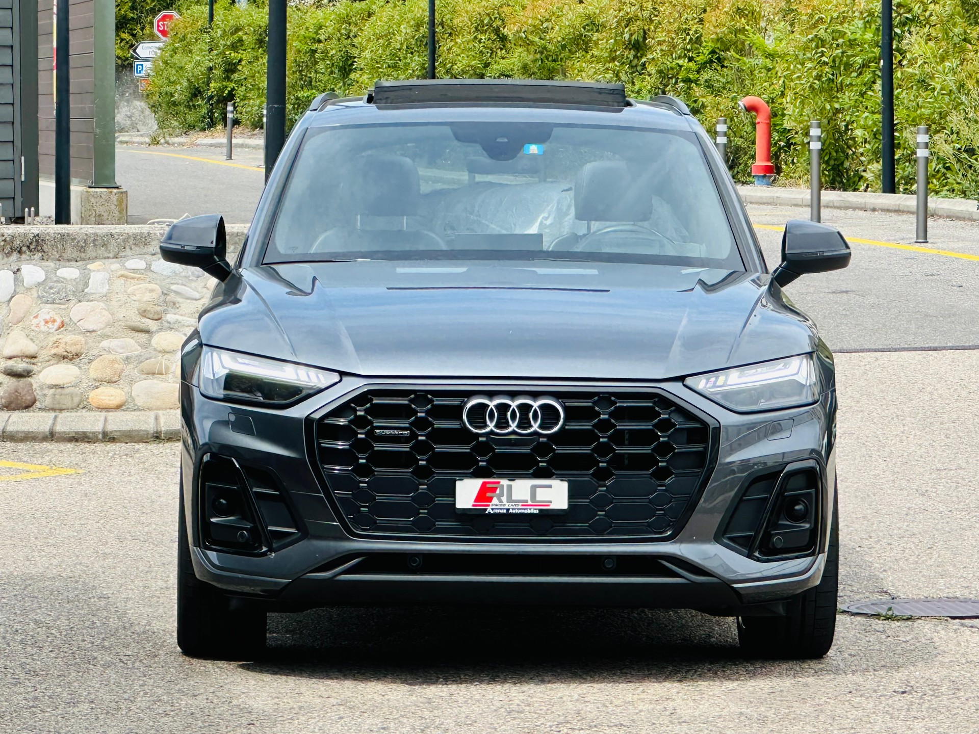 AUDI Q5 55 TFSI e PHEV S line quattro S-tronic-showroom-element-1