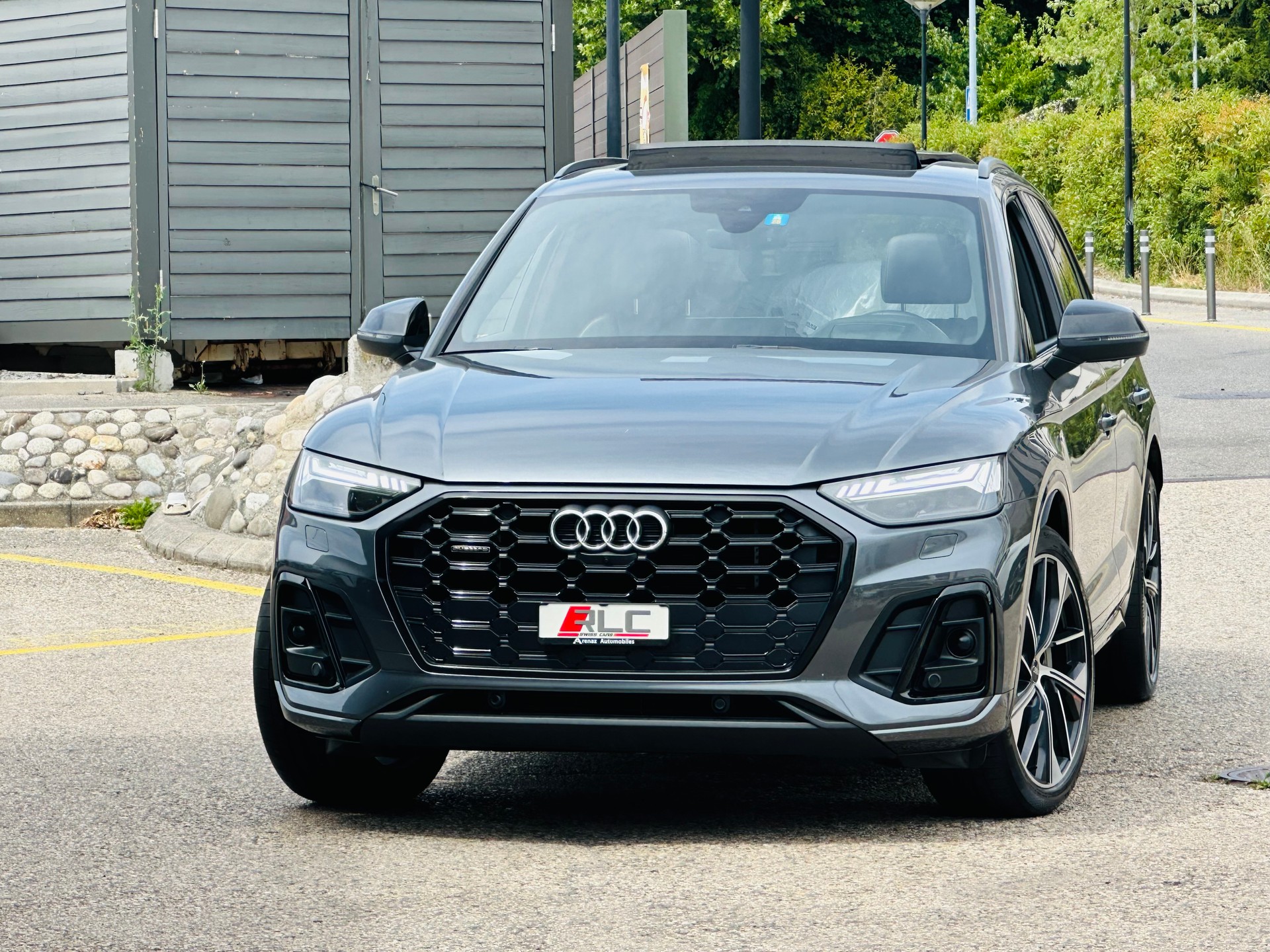 AUDI Q5 55 TFSI e PHEV S line quattro S-tronic-image-8
