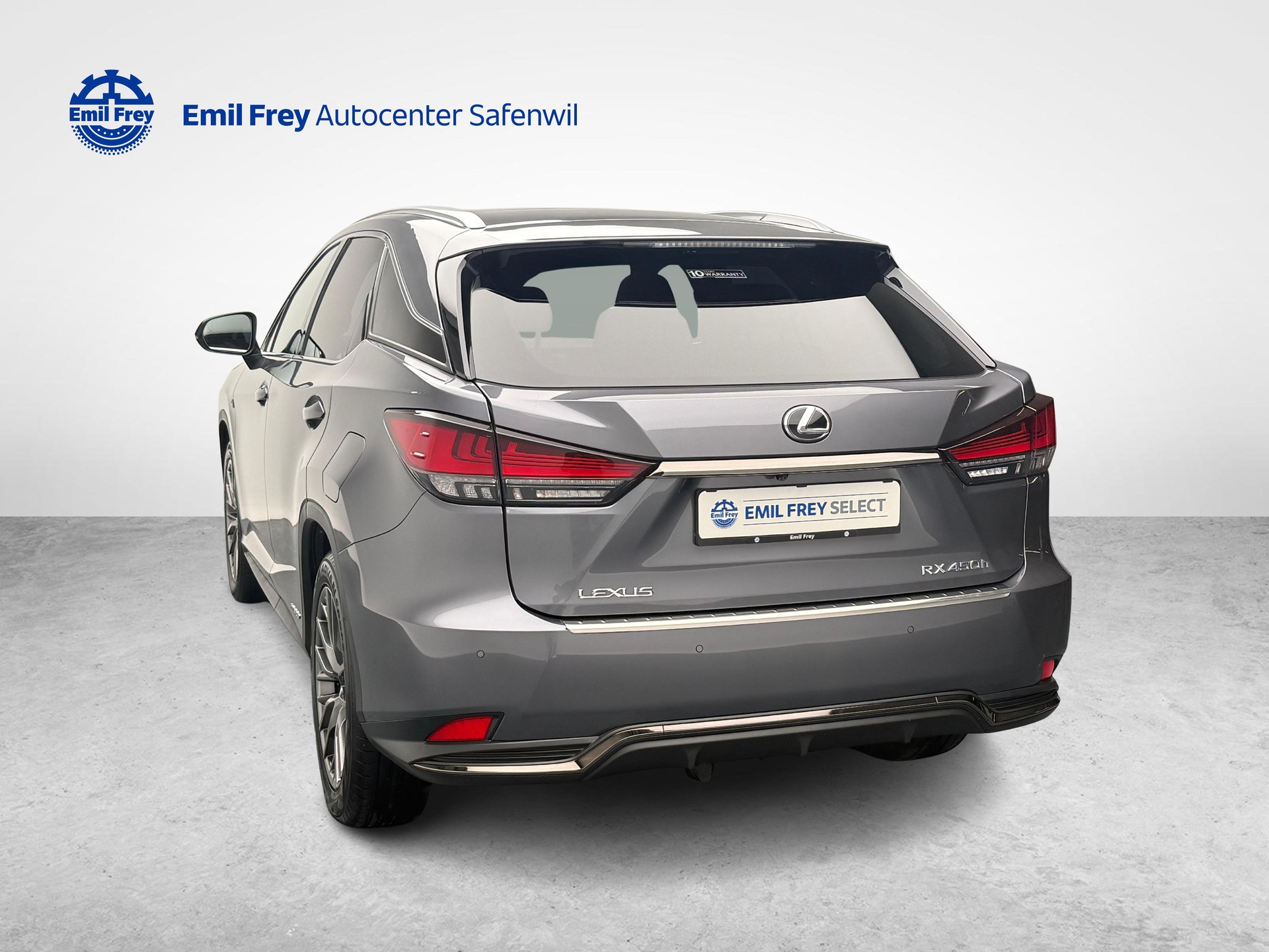 LEXUS RX 450h F-Sport-showroom-element-2