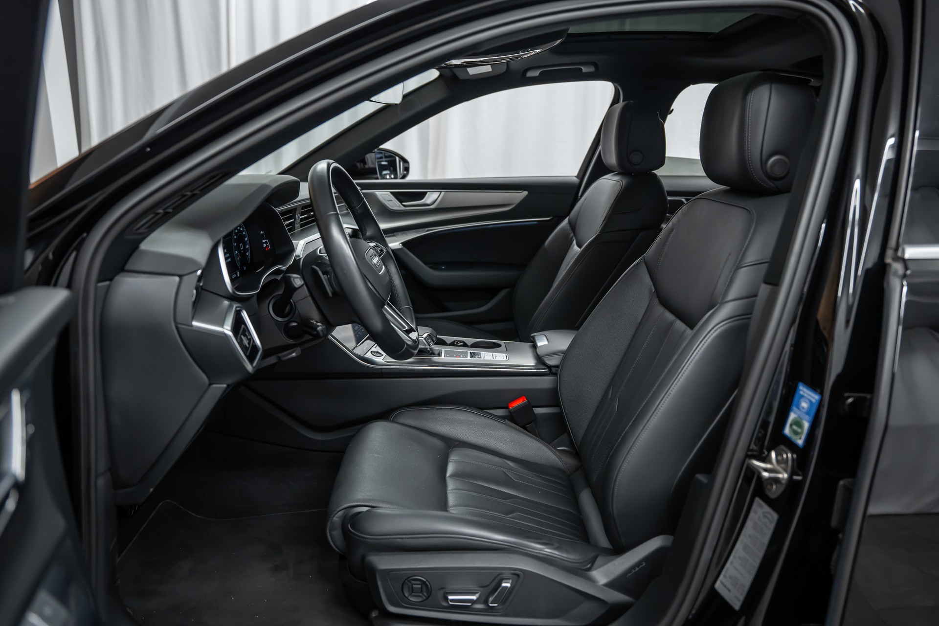 AUDI A6 Limousine 45 TFSI Sport quattro S-tronic *Panorama*Head-Up*Leder*360°*B&O*-image-11