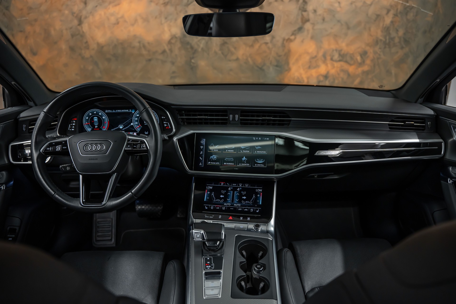 AUDI A6 Limousine 45 TFSI Sport quattro S-tronic *Panorama*Head-Up*Leder*360°*B&O*-image-16