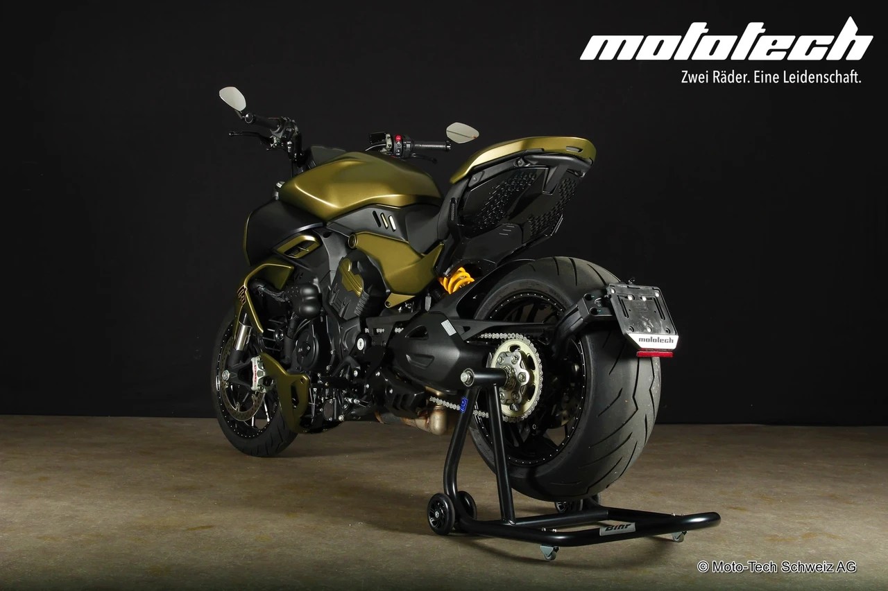 DUCATI Diavel V4-image-3