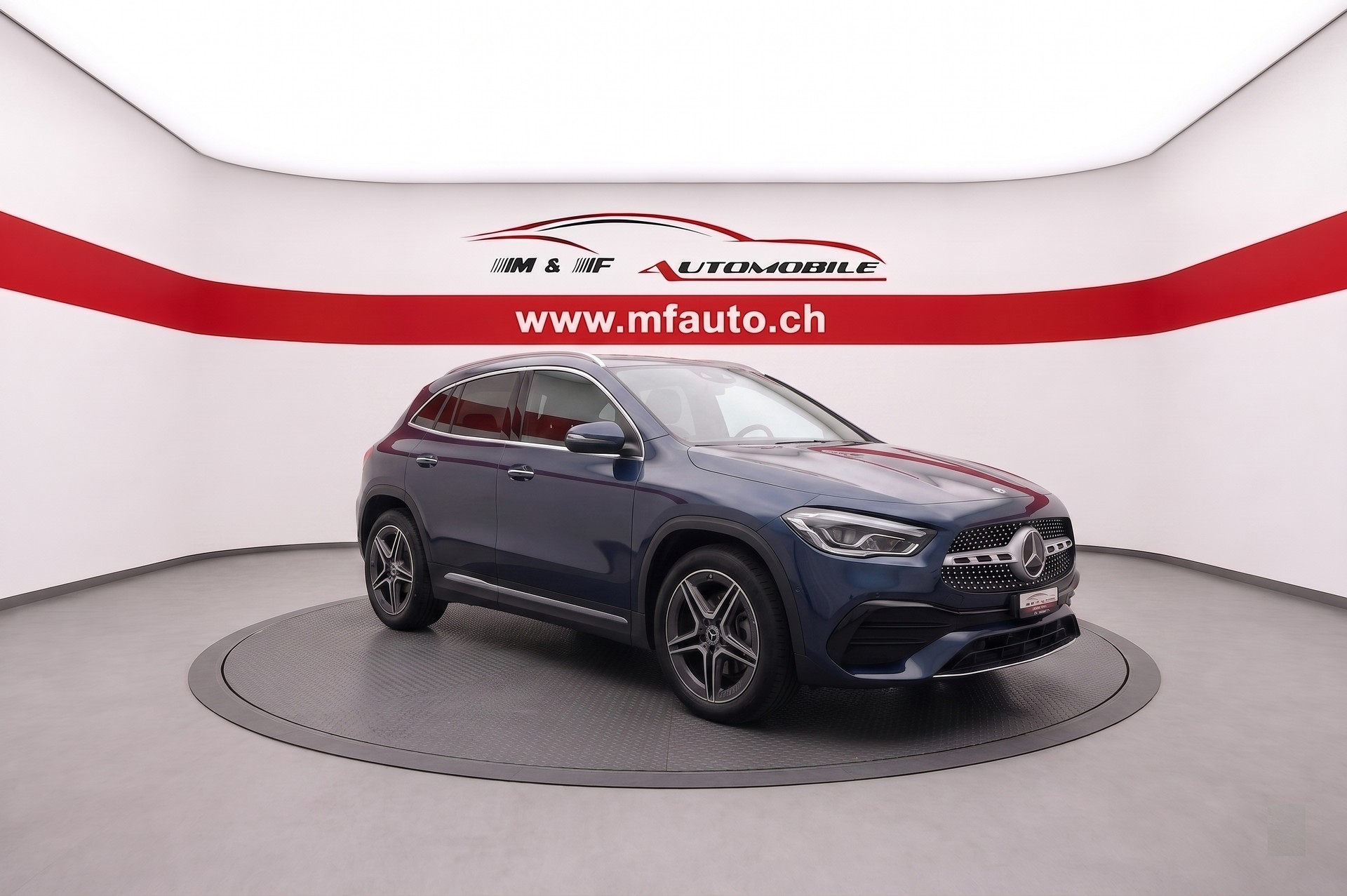 MERCEDES-BENZ GLA 220 d AMG Line * CH FAHRZEUG *-showroom-element-1