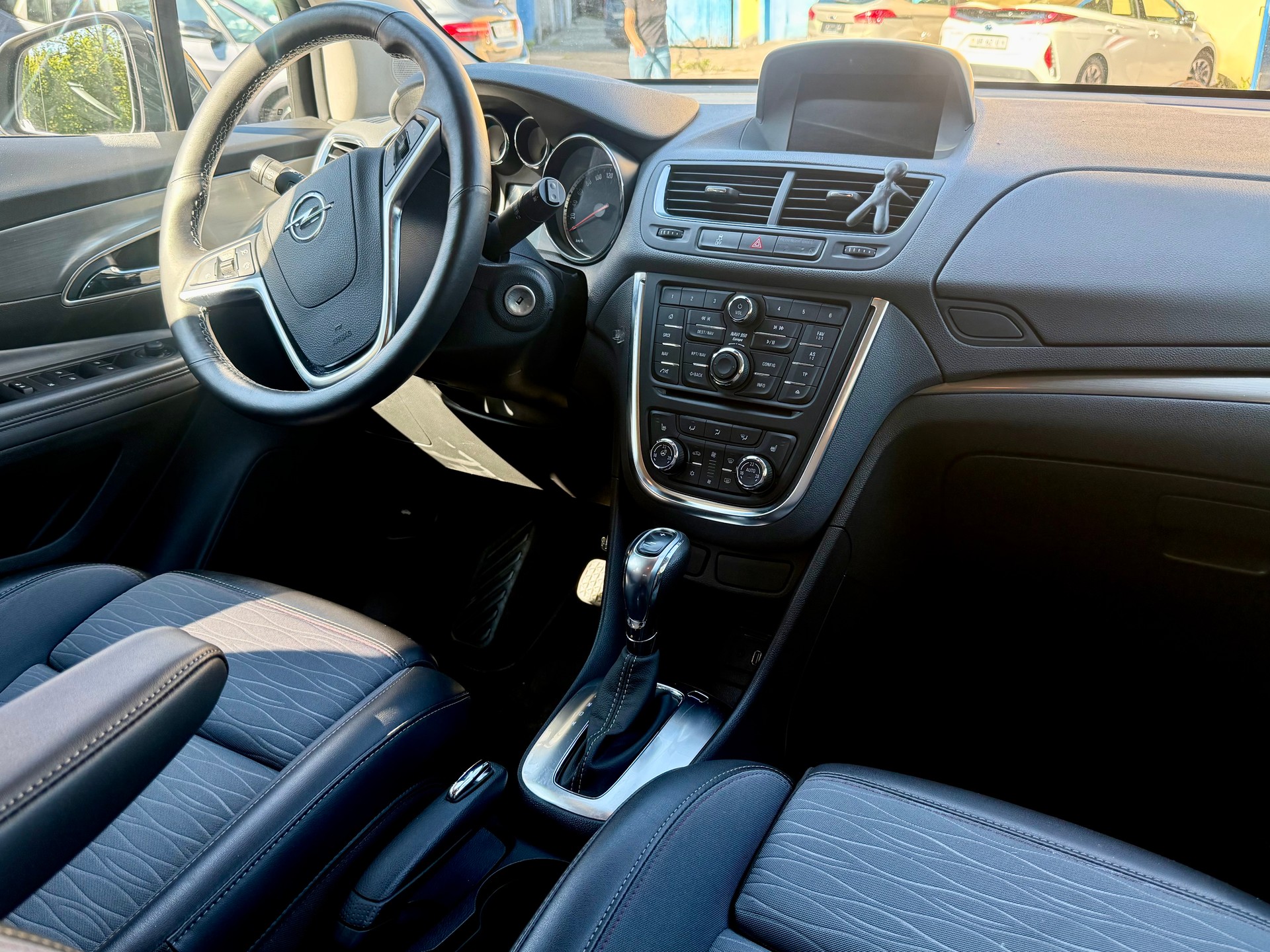 OPEL Mokka 1.4i 16V Turbo Cosmo 2WD Automatik-image-12