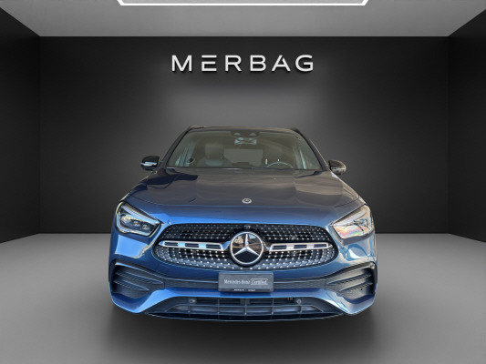 MERCEDES-BENZ GLA 200 AMG Line-image-1