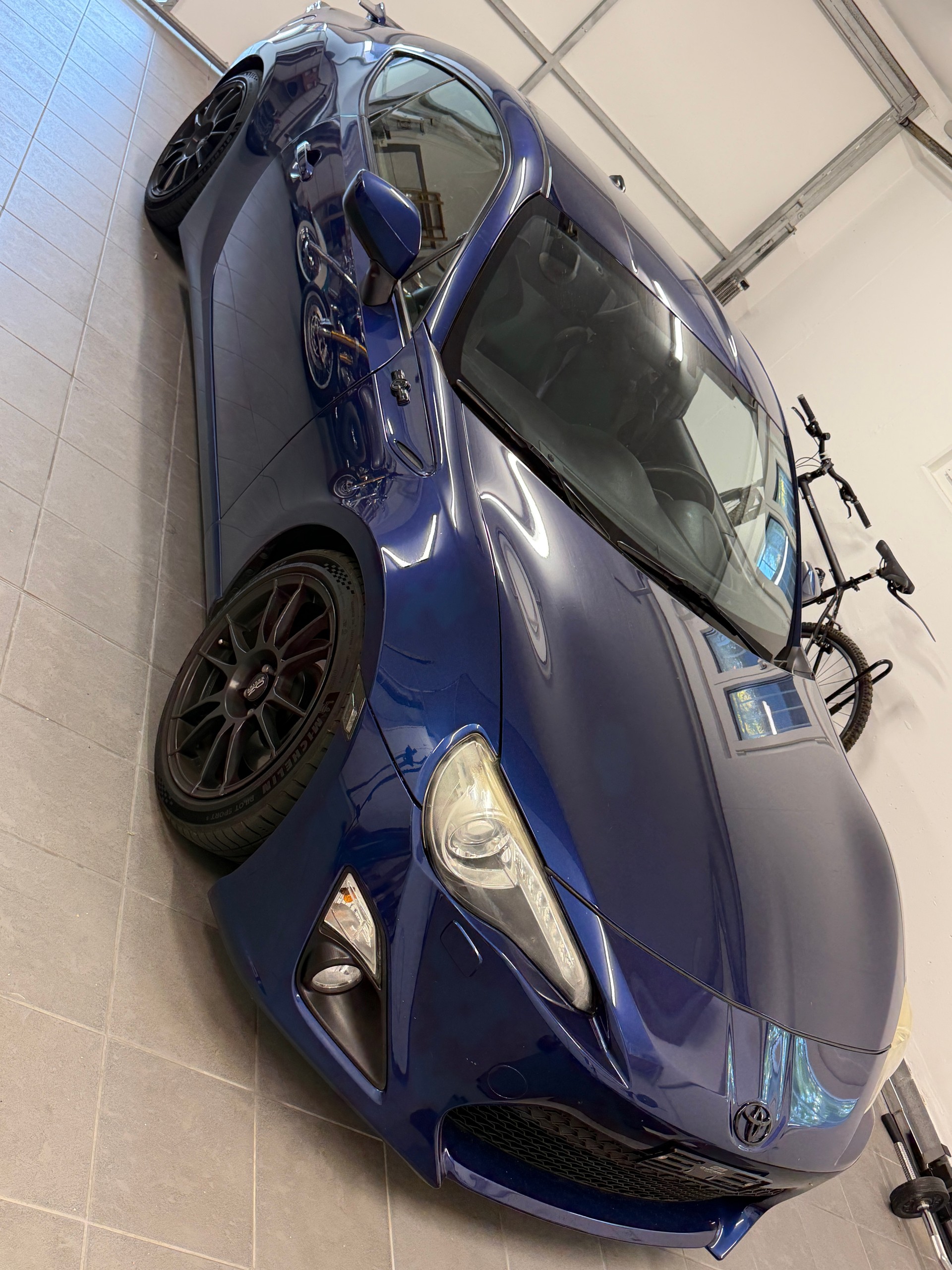 TOYOTA 2.0 D-4S Sport