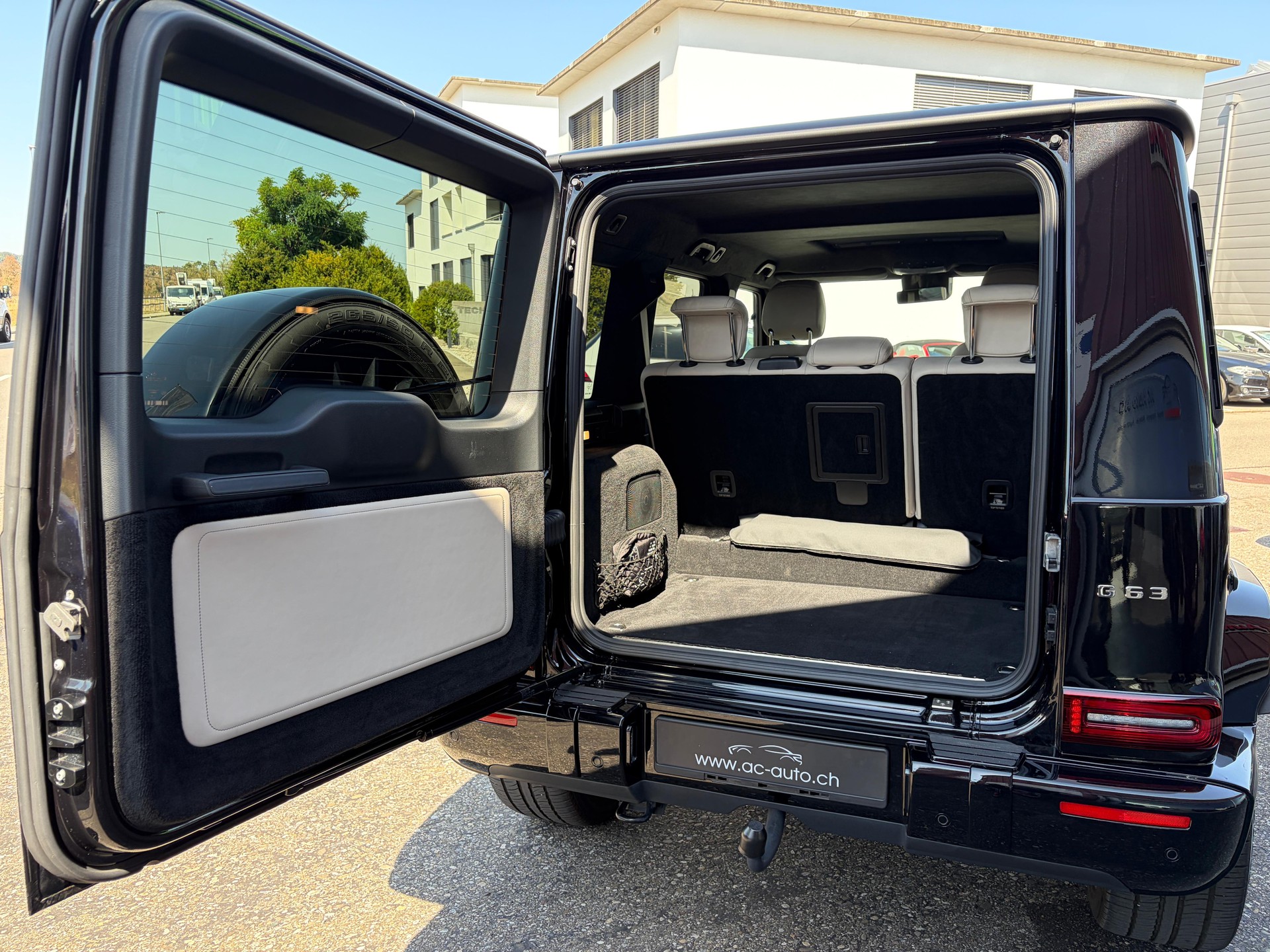 MERCEDES-BENZ G 63 AMG 4x4 Speedshift Plus G-Tronic-image-10