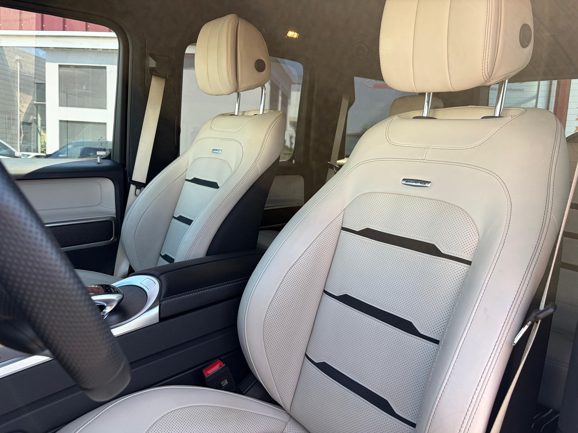 MERCEDES-BENZ G 63 AMG 4x4 Speedshift Plus G-Tronic-image-11