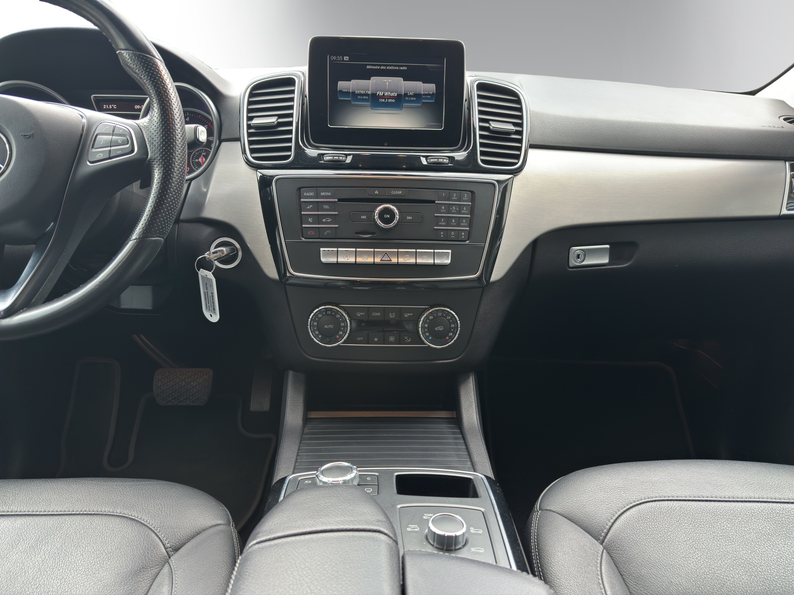 MERCEDES-BENZ GLE 250 d 4Matic-image-7