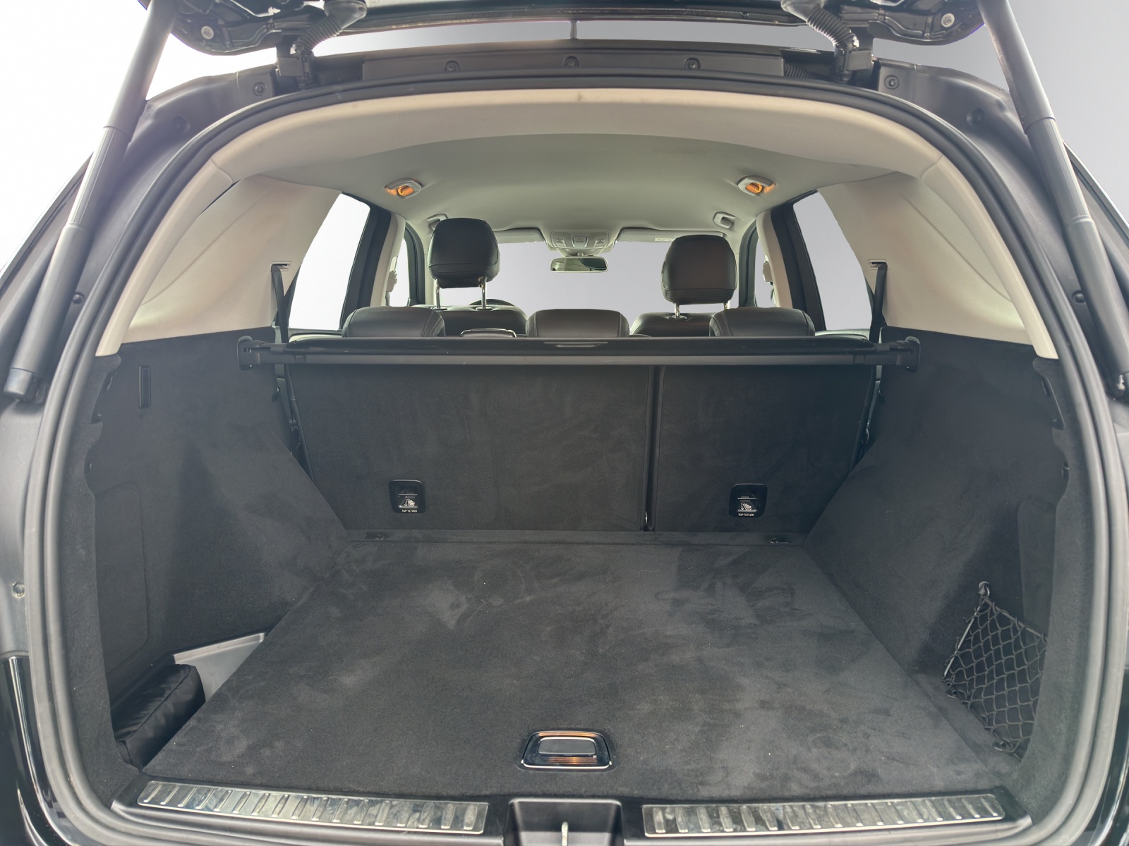 MERCEDES-BENZ GLE 250 d 4Matic-image-12
