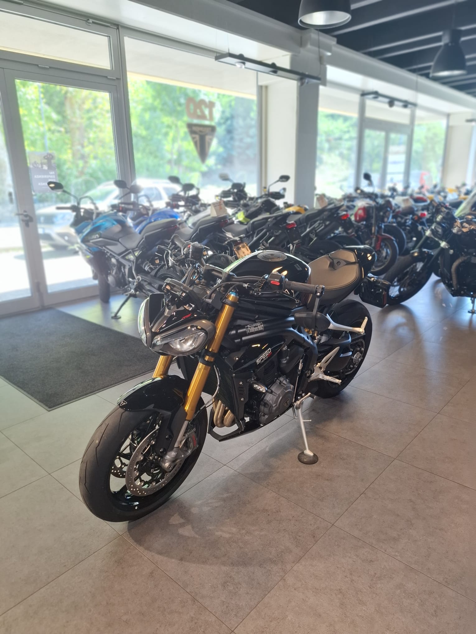 TRIUMPH Speed Triple RS-image-3