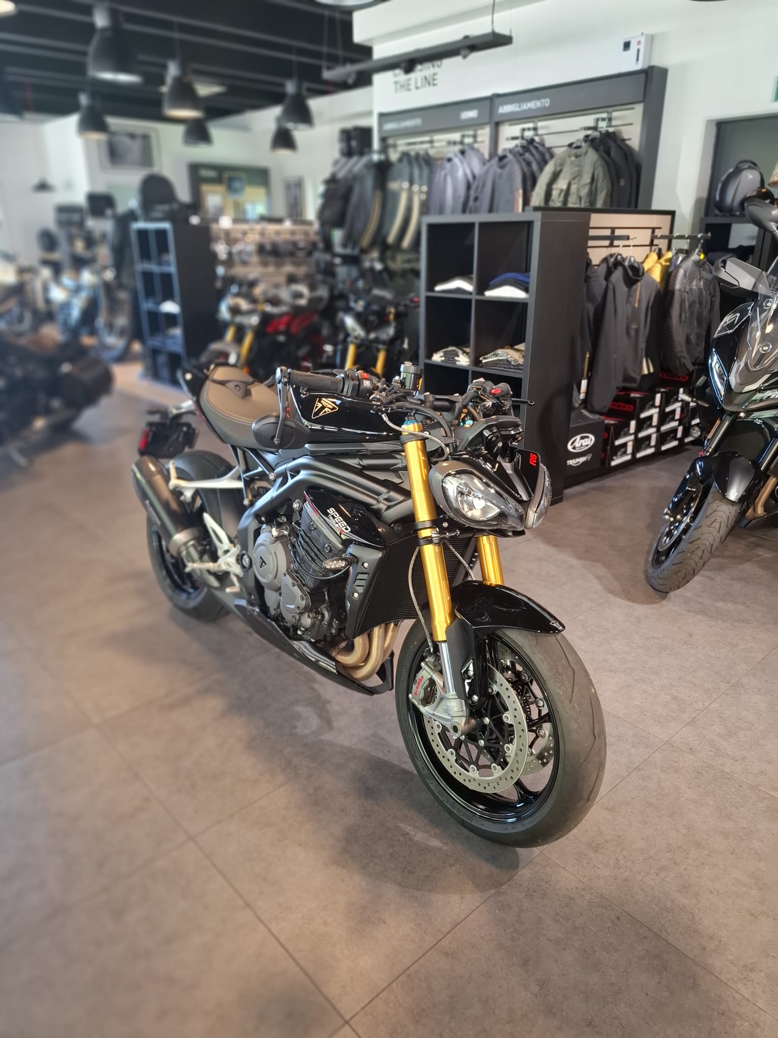 TRIUMPH Speed Triple RS-image-2