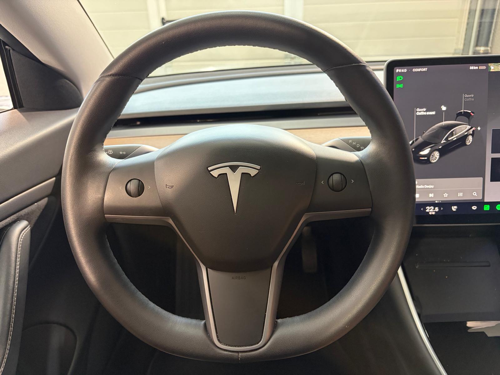 TESLA Model 3 Long Range Dual Motor AWD-image-18