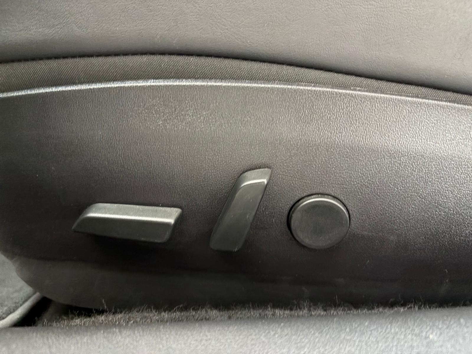 TESLA Model 3 Long Range Dual Motor AWD-image-9