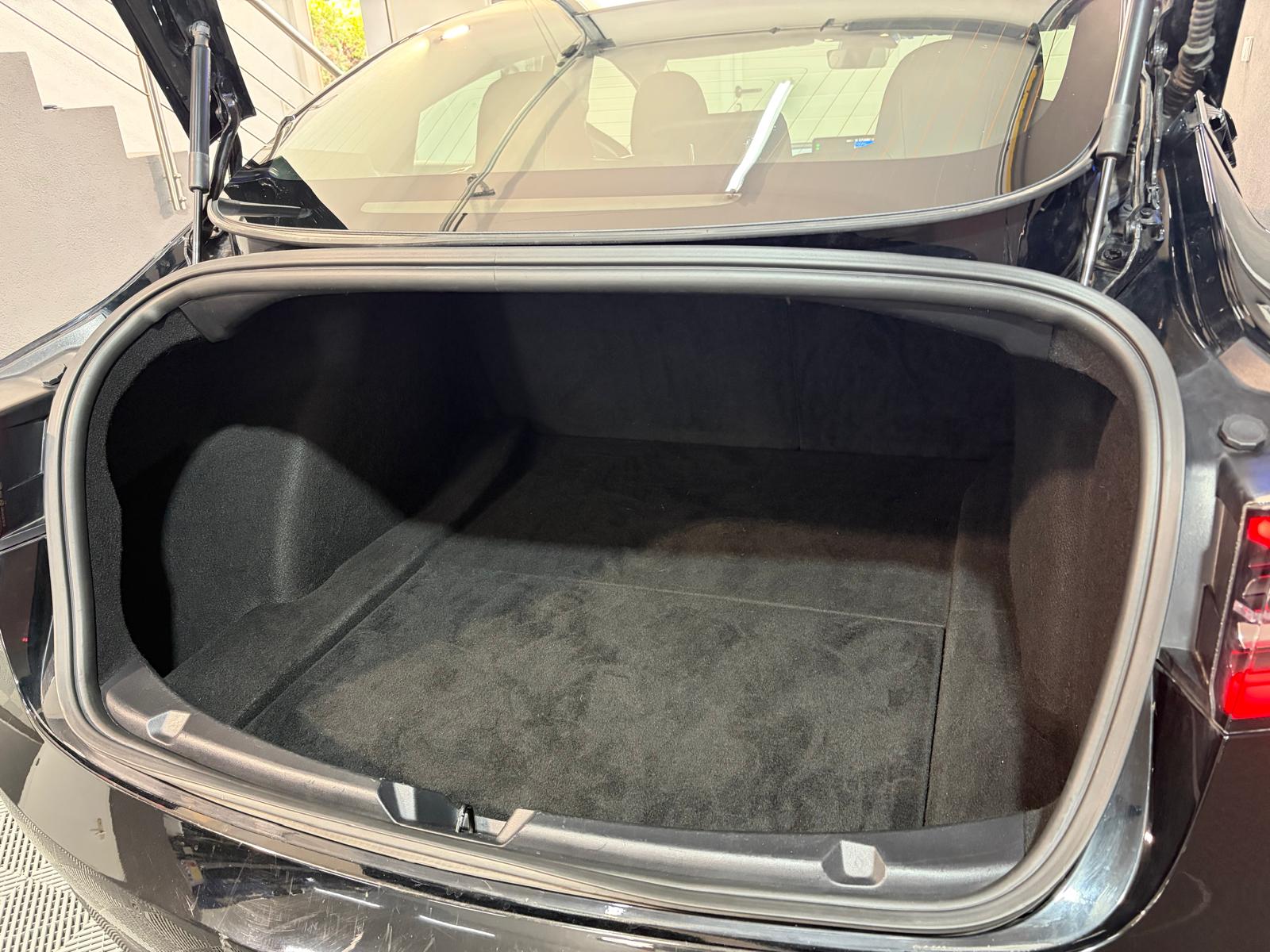 TESLA Model 3 Long Range Dual Motor AWD-image-25