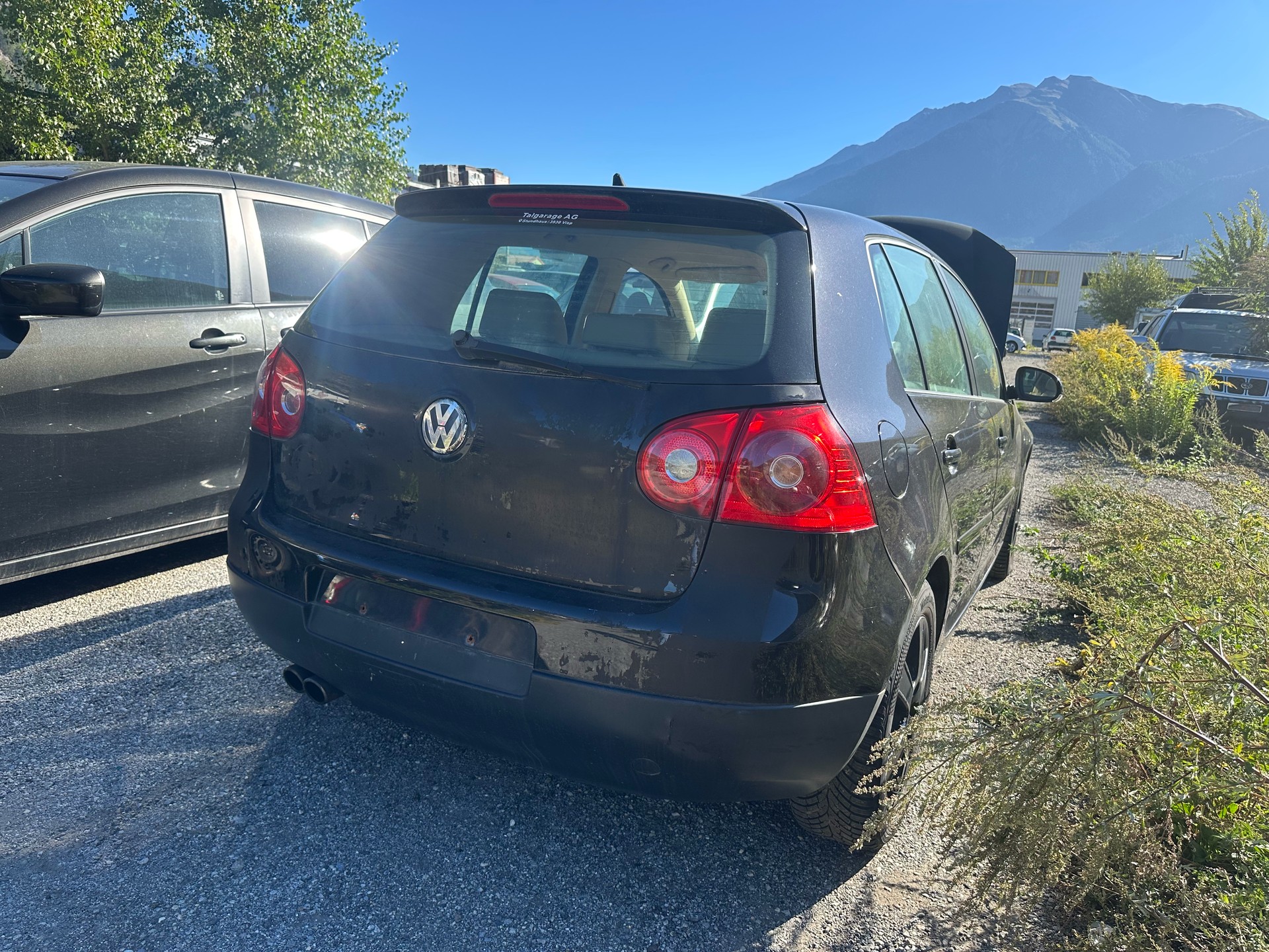 VW Golf 2.0 FSI Comfortline 4Motion-image-1