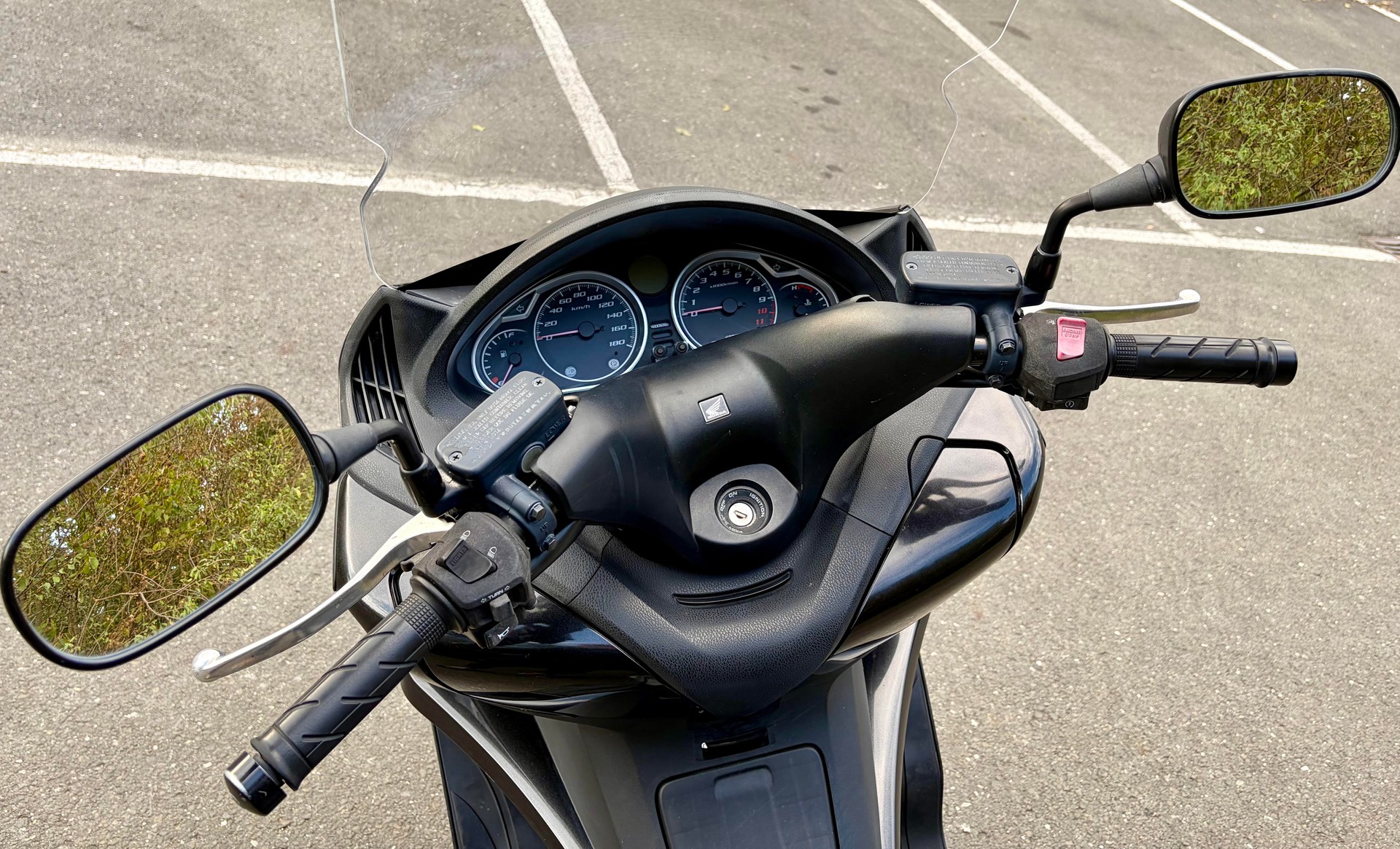HONDA FJS 400-image-4