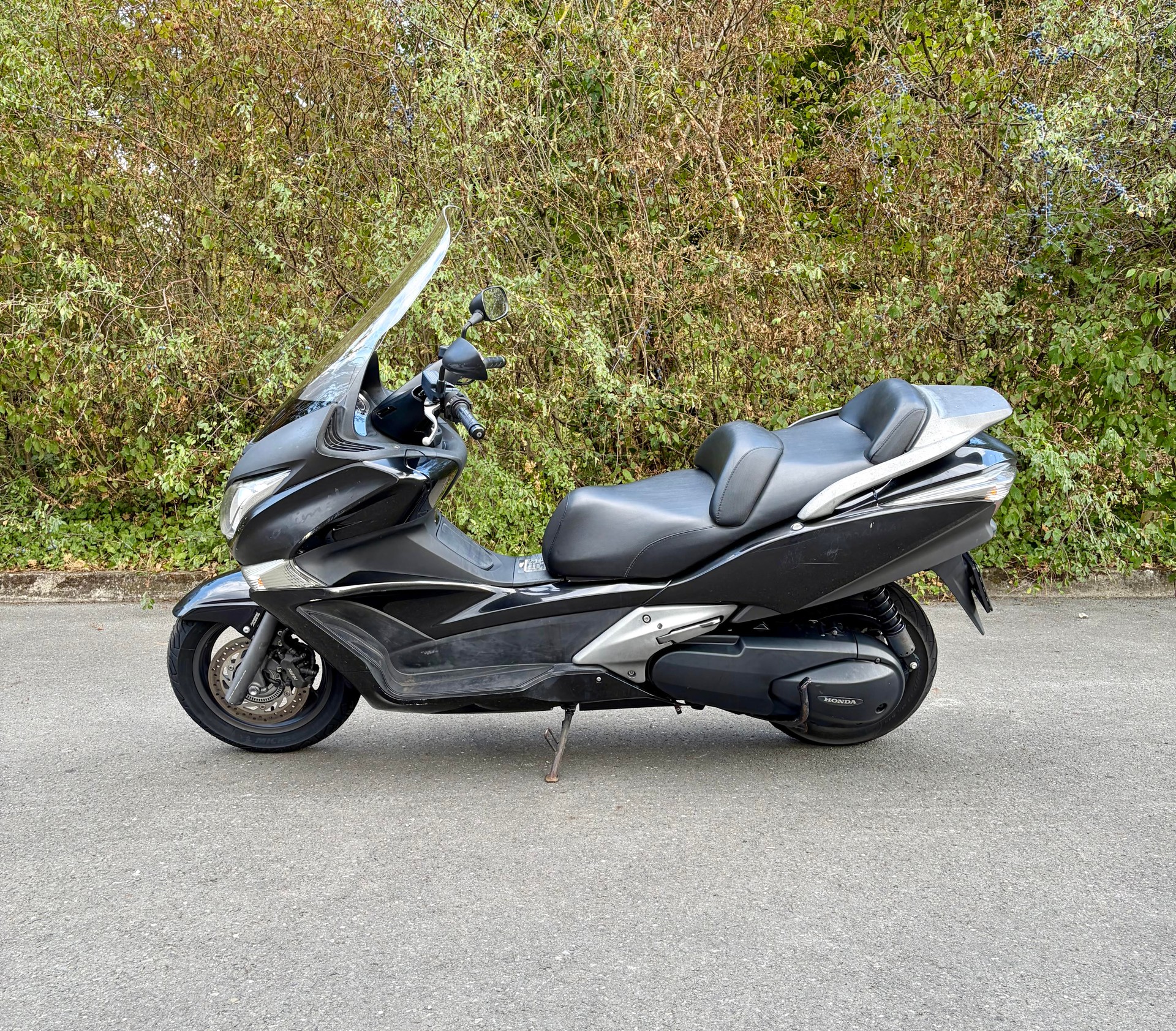 HONDA FJS 400-image-2