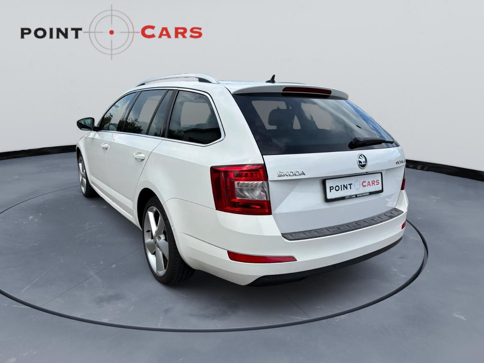 SKODA Octavia Combi 1.8 TSI Elegance 4x4 DSG-showroom-element-2