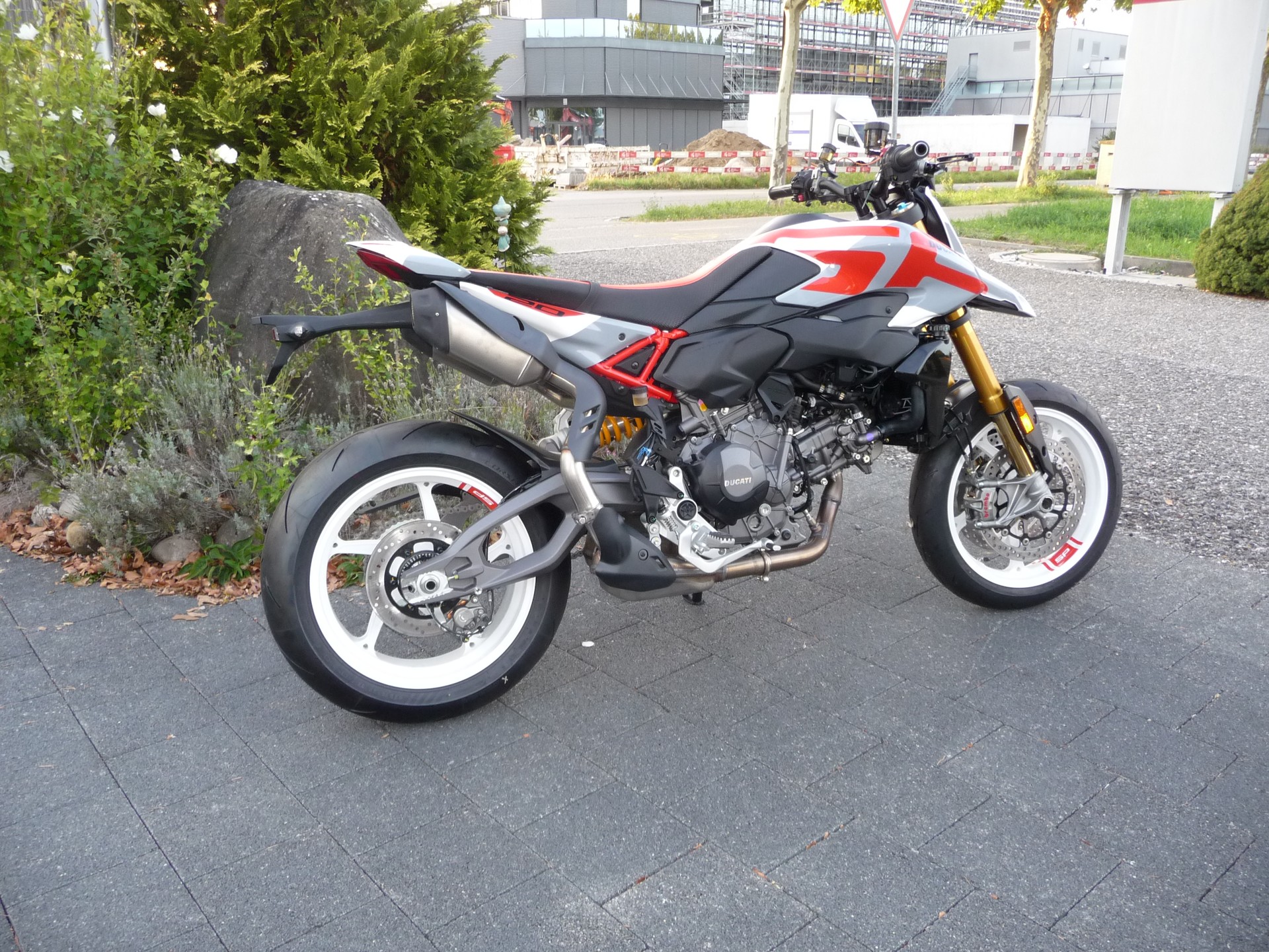 DUCATI SP-image-0