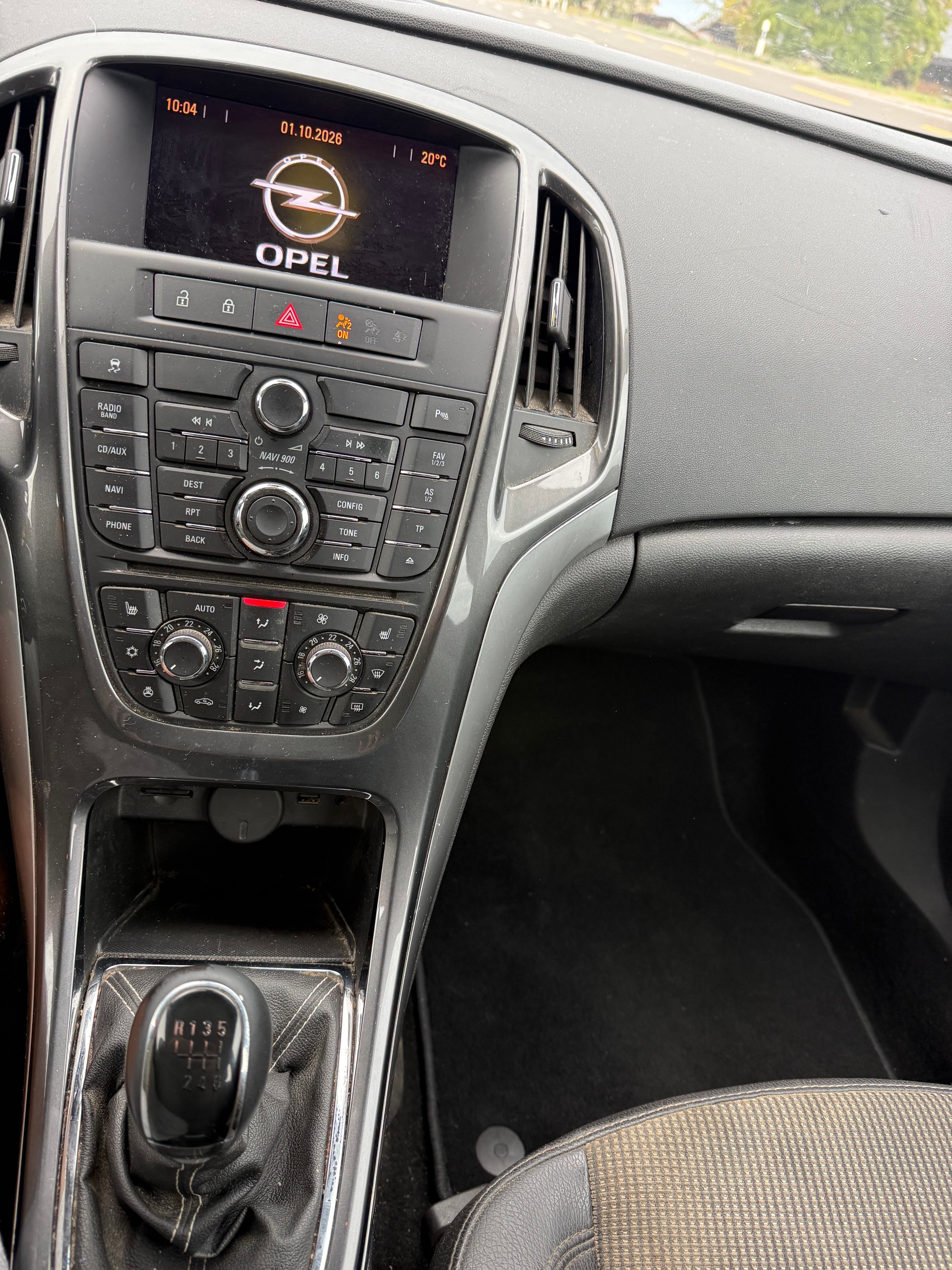OPEL Astra SportsTourer 1.6i 16V Turbo Sport-image-5