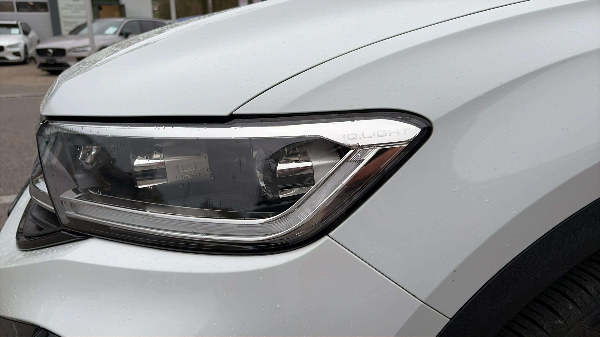 VW T-Roc 2.0 TSI R-Line DSG 4Motion Black Style mit AHK & Rückfahrkamera-image-25