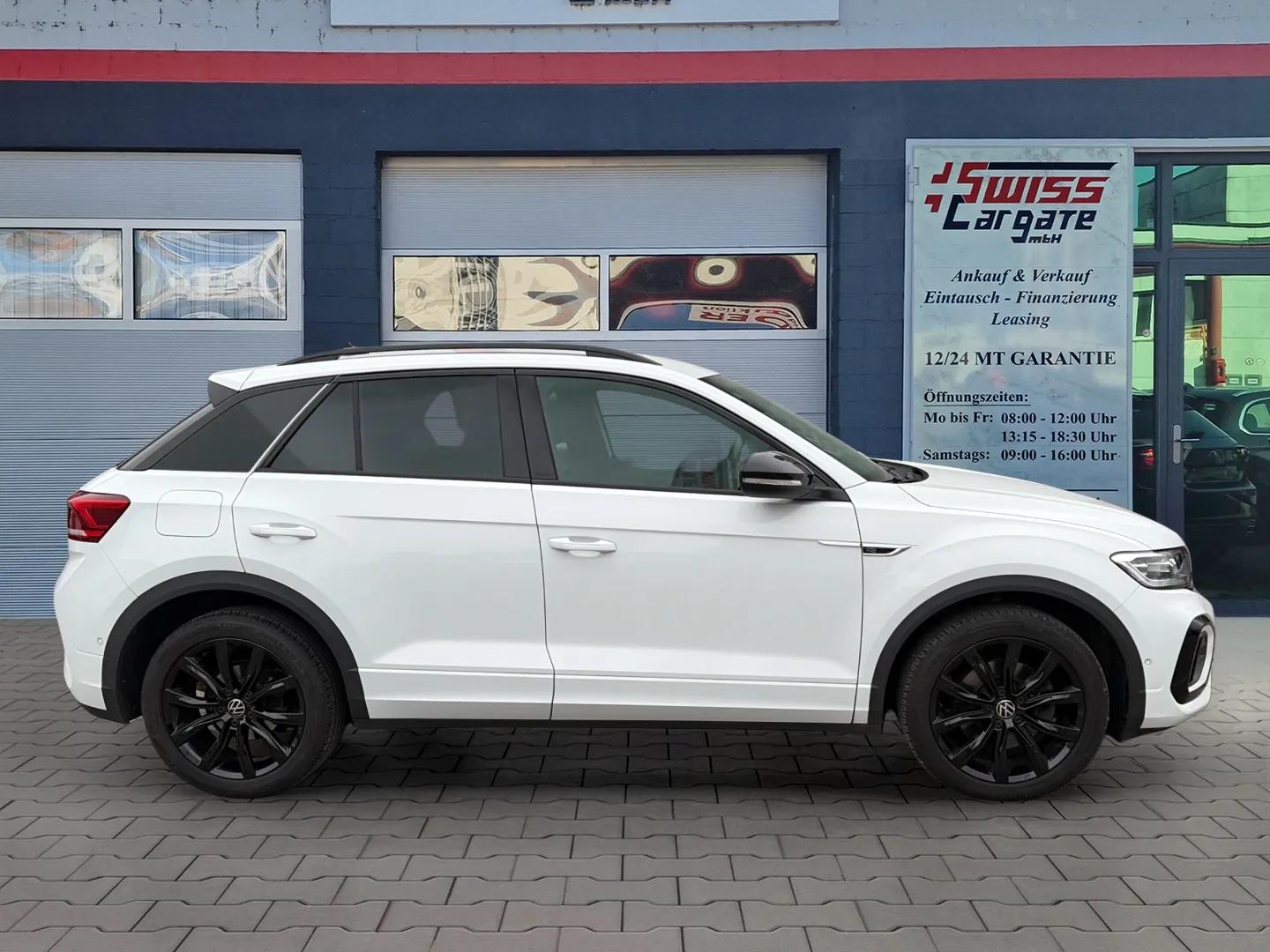 VW T-Roc 2.0 TSI R-Line DSG 4Motion Black Style mit AHK & Rückfahrkamera-image-8