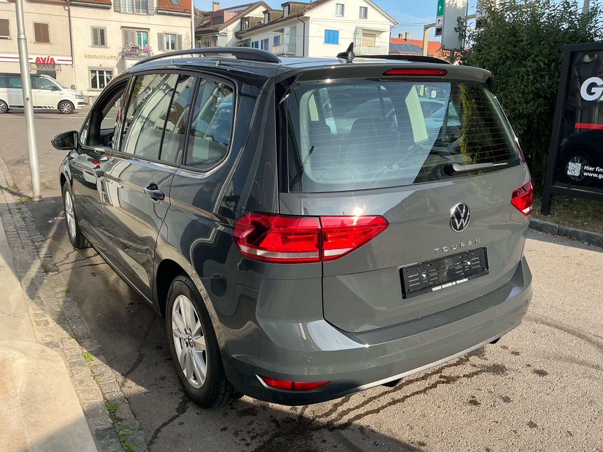 VW Touran 1.5 TSI DSG COMFORTLINE *** PANORAMA & VIELES MEHR ****-image-5