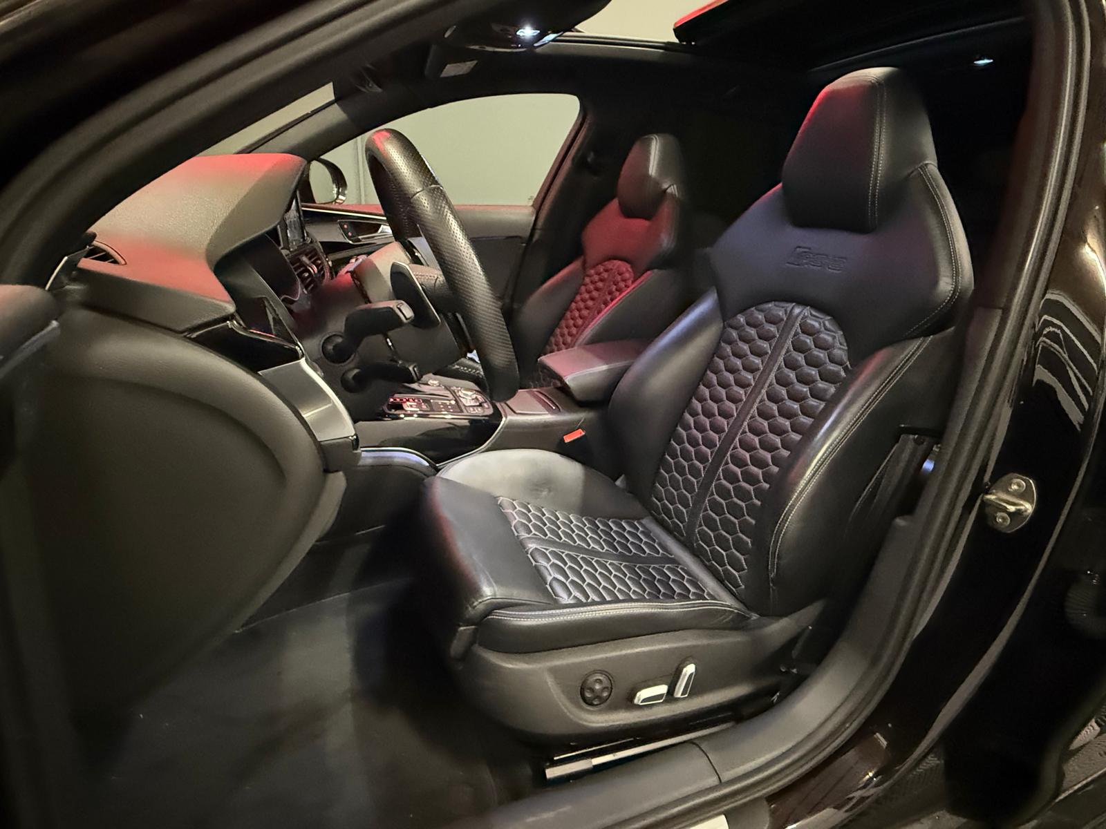 AUDI RS6 Avant 4.0 TFSI V8 performance quattro-image-9
