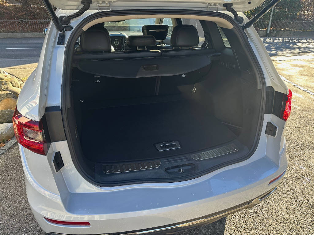 RENAULT Koleos 2.0 dCi Initiale X-Tronic 4WD-image-12