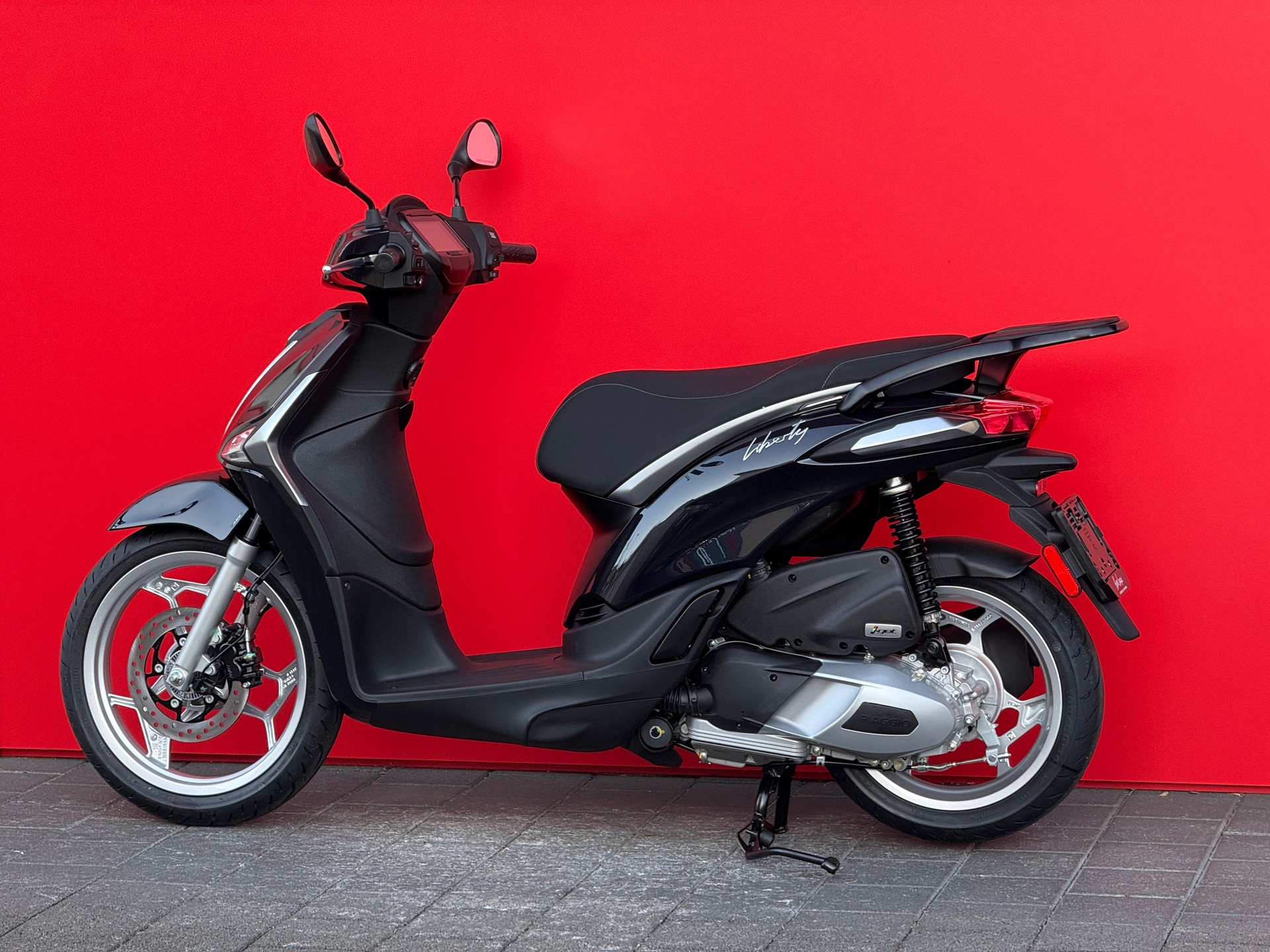 PIAGGIO Liberty 125 E5+-image-11