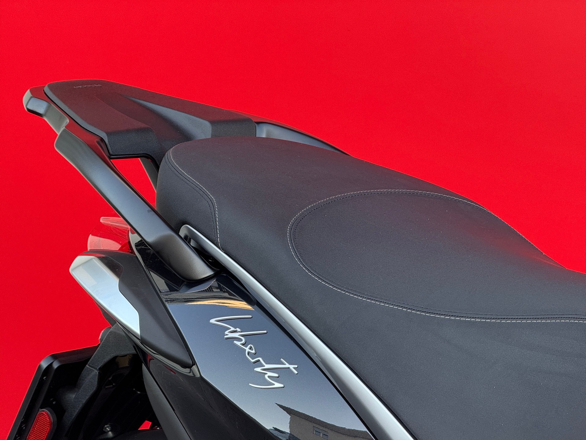 PIAGGIO Liberty 125 E5+-image-4