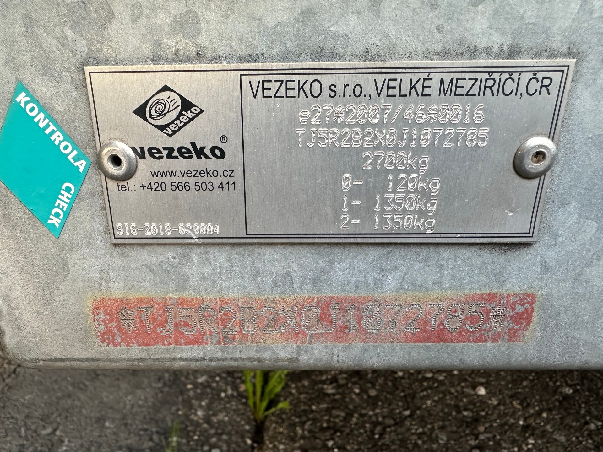 VEZEKO R2B2X-showroom-element-2