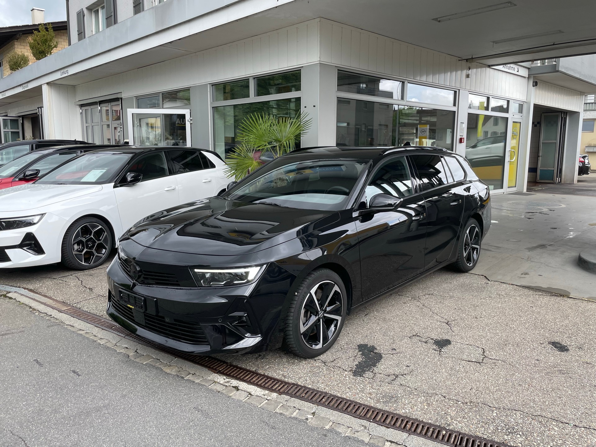 OPEL Astra Sports Tourer 1.6 PHEV Turbo GS A-showroom-element-1