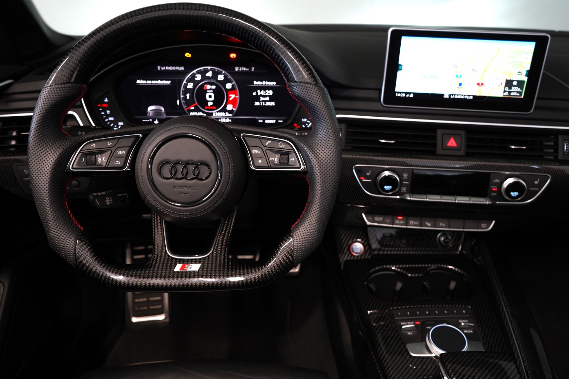 AUDI S5 Cabriolet 3.0 TFSI quattro tiptronic-image-22