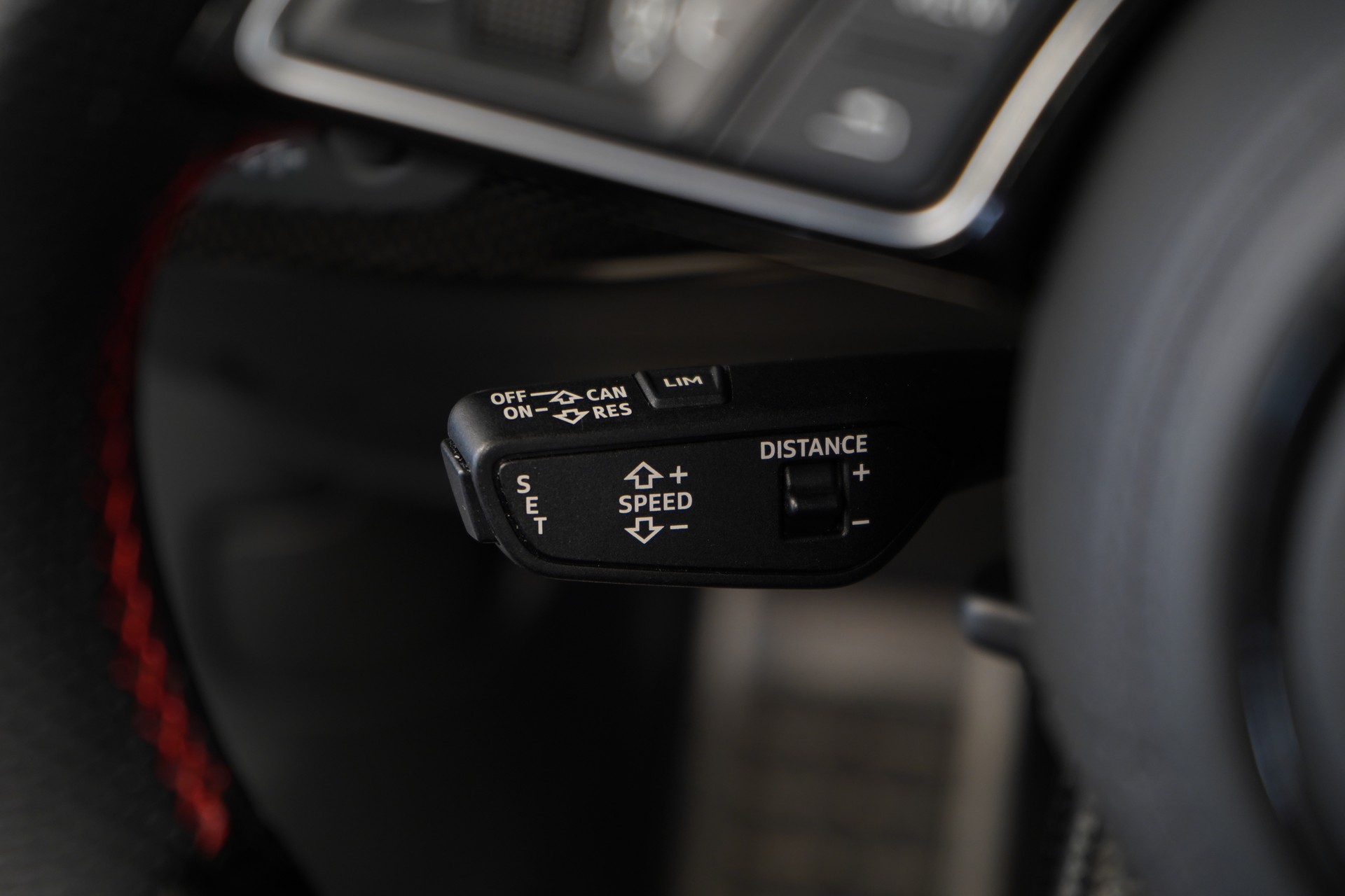 AUDI S5 Cabriolet 3.0 TFSI quattro tiptronic-image-21