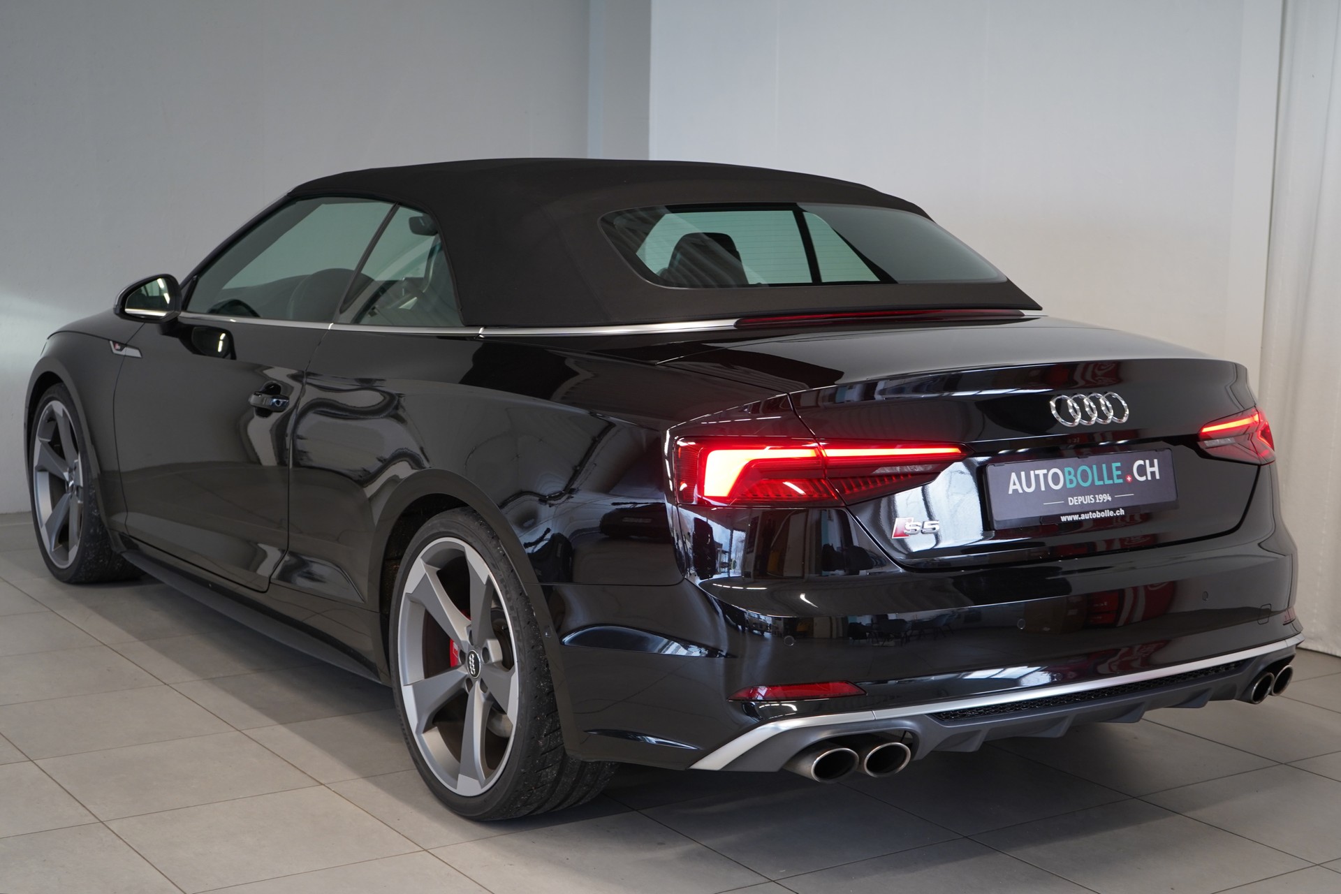 AUDI S5 Cabriolet 3.0 TFSI quattro tiptronic-image-8