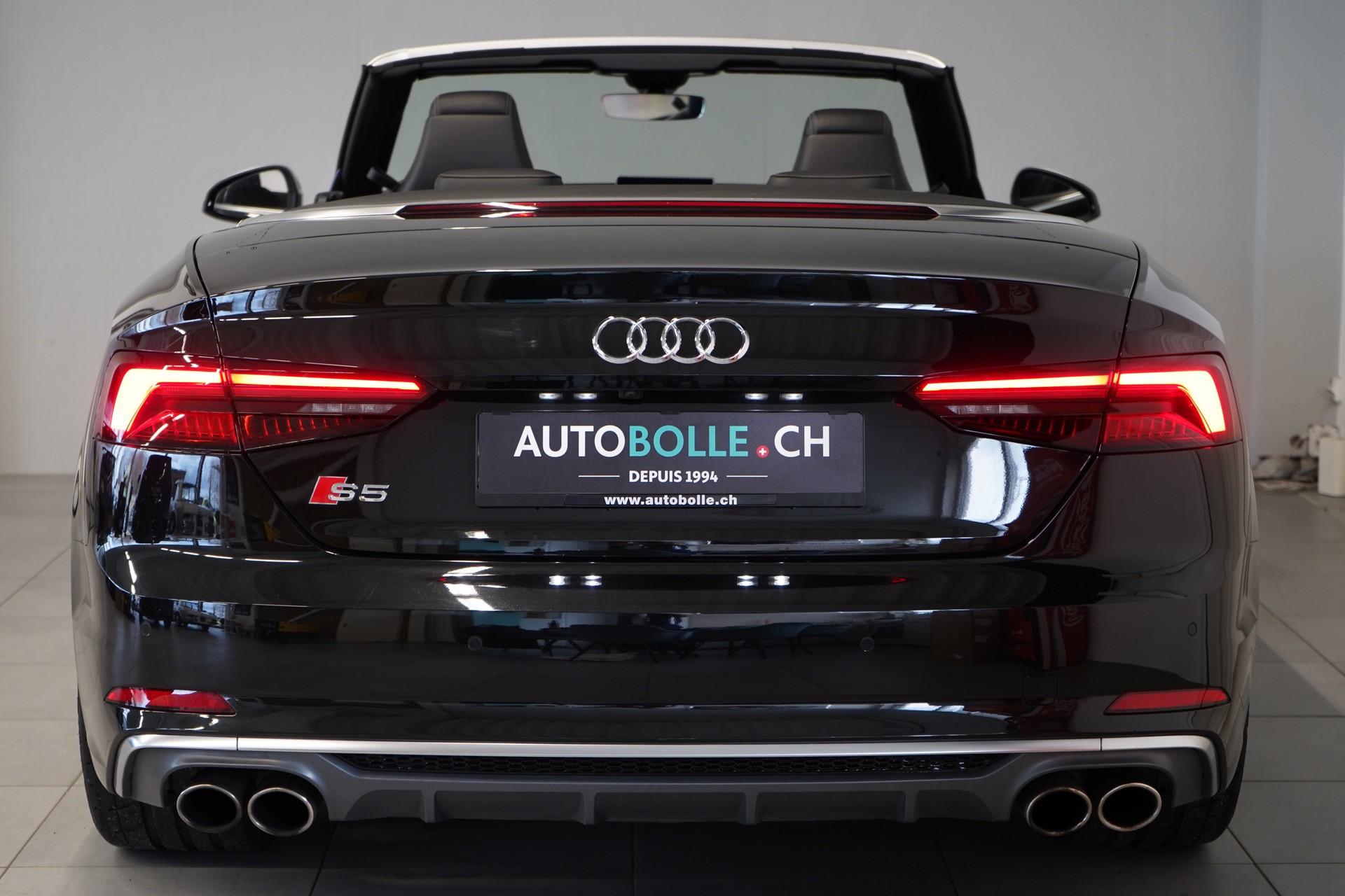 AUDI S5 Cabriolet 3.0 TFSI quattro tiptronic-image-9