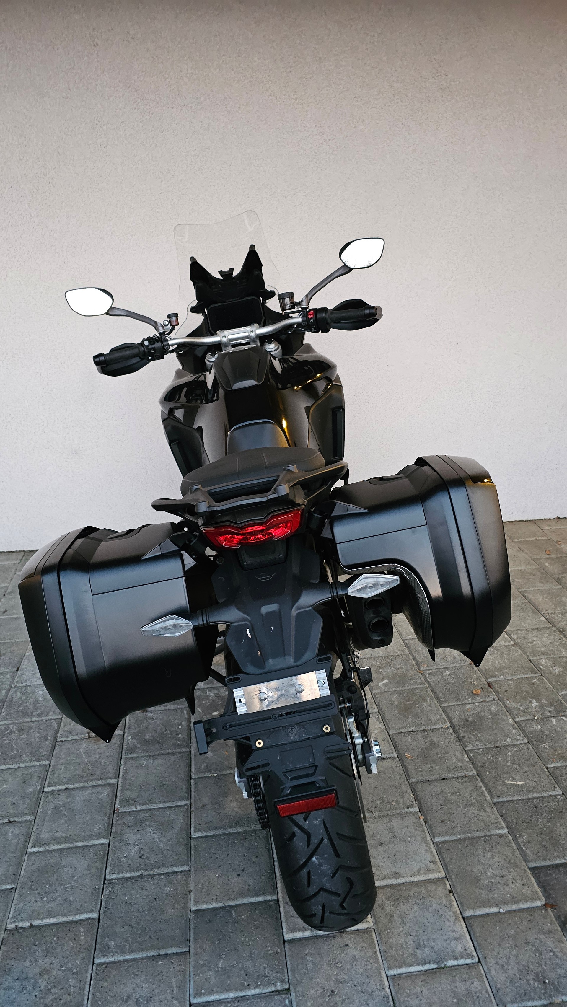 DUCATI Multistrada V4 S Travel + Radar-image-2