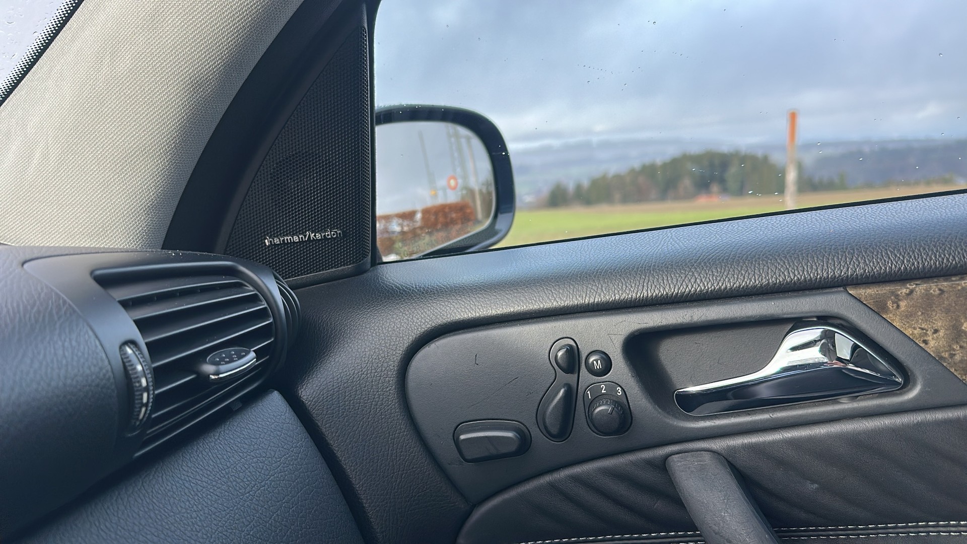 MERCEDES-BENZ C 55 AMG Automatic-image-14