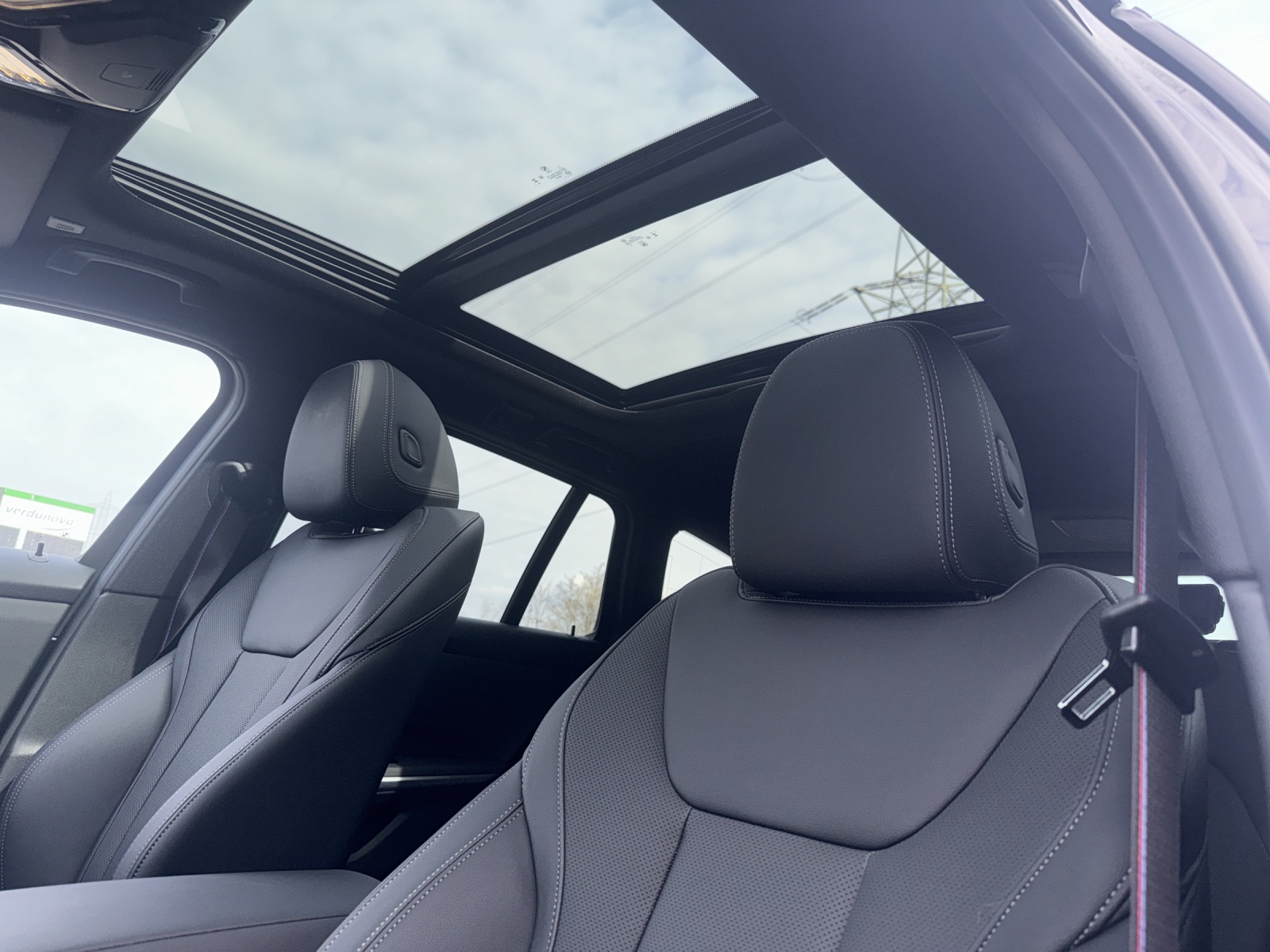 BMW M340i xDrive 48V Touring Steptronic M Sport Pro-image-15