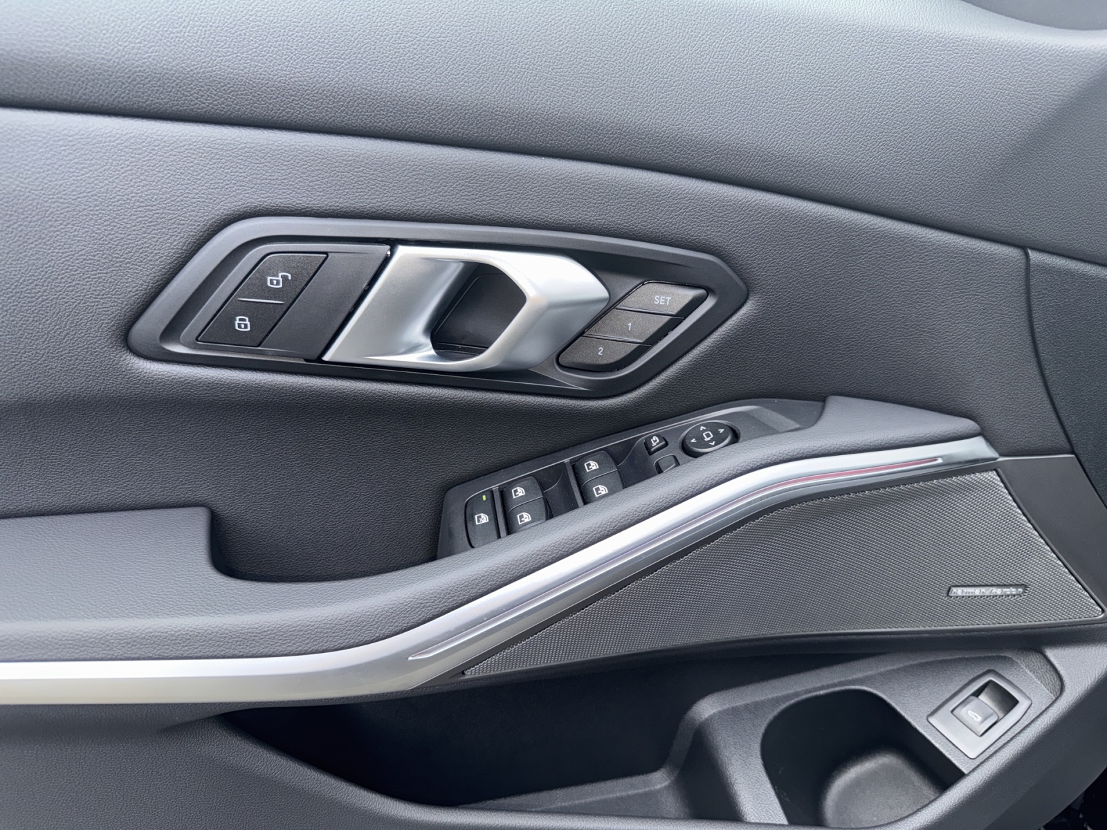 BMW M340i xDrive 48V Touring Steptronic M Sport Pro-image-16