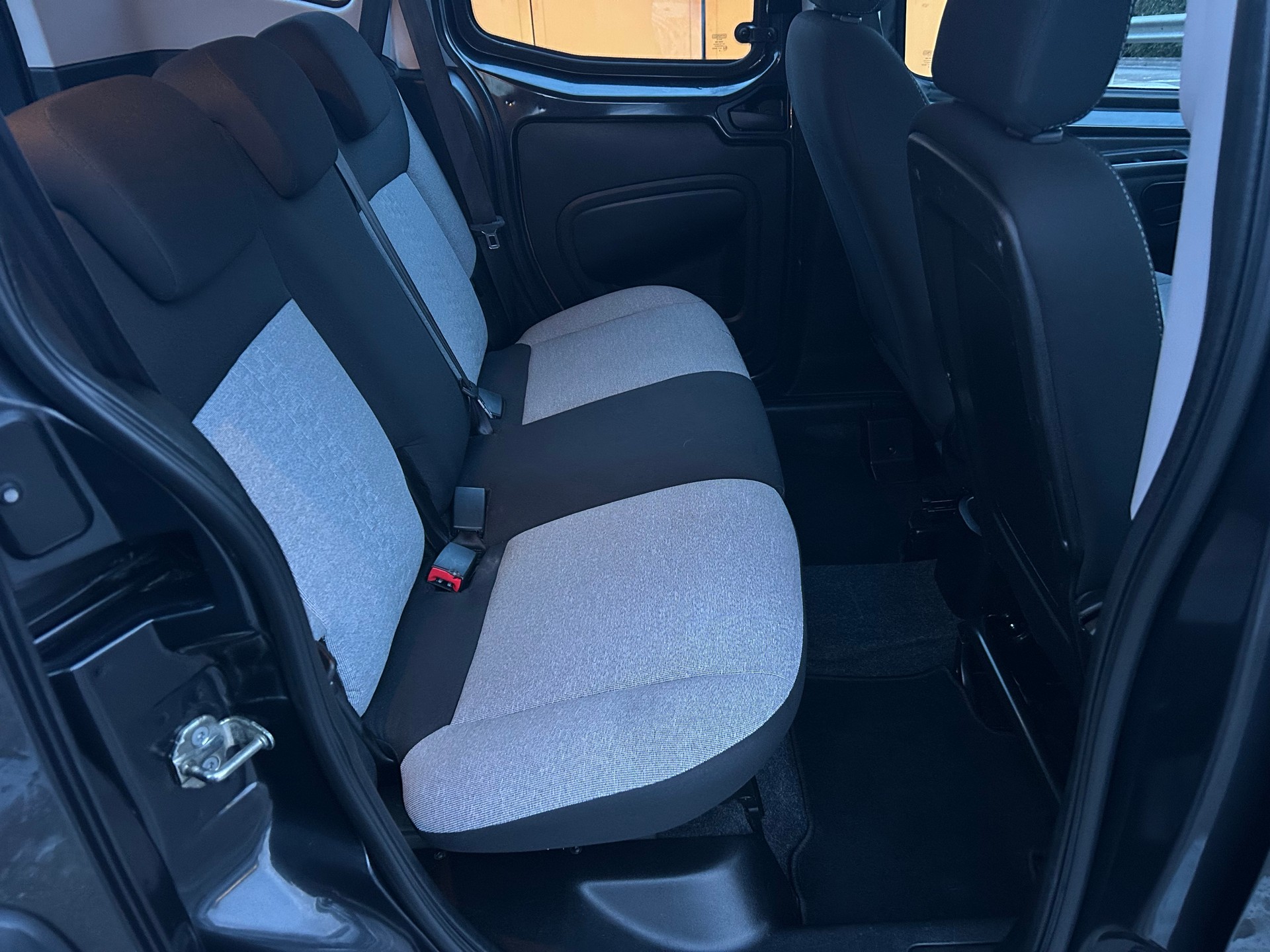 FIAT Qubo 1.4 Natural Power Lounge-image-8