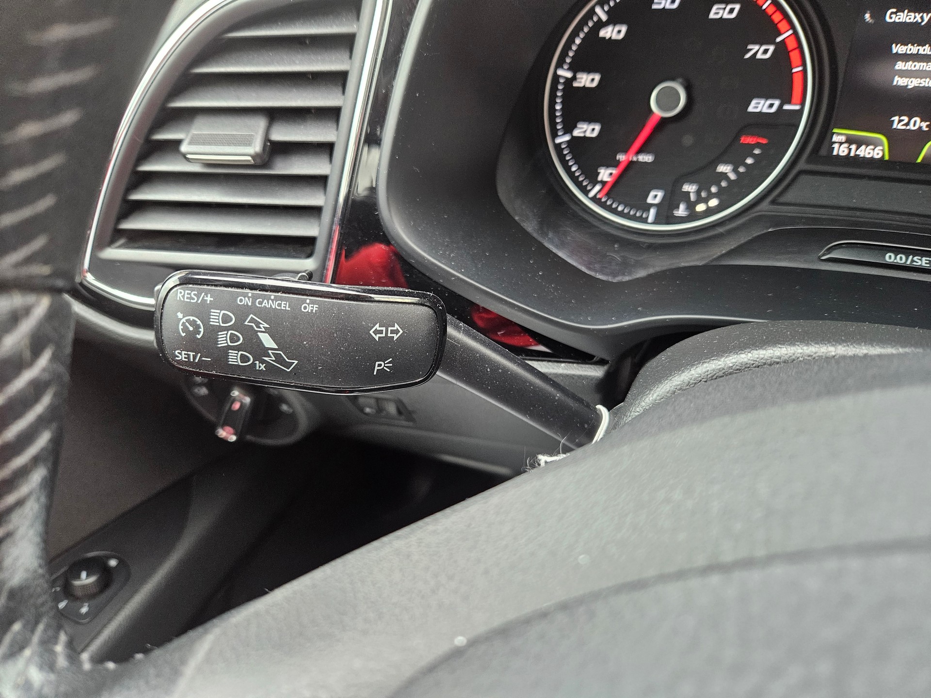 SEAT Leon 1.2 TSI Reference-image-14