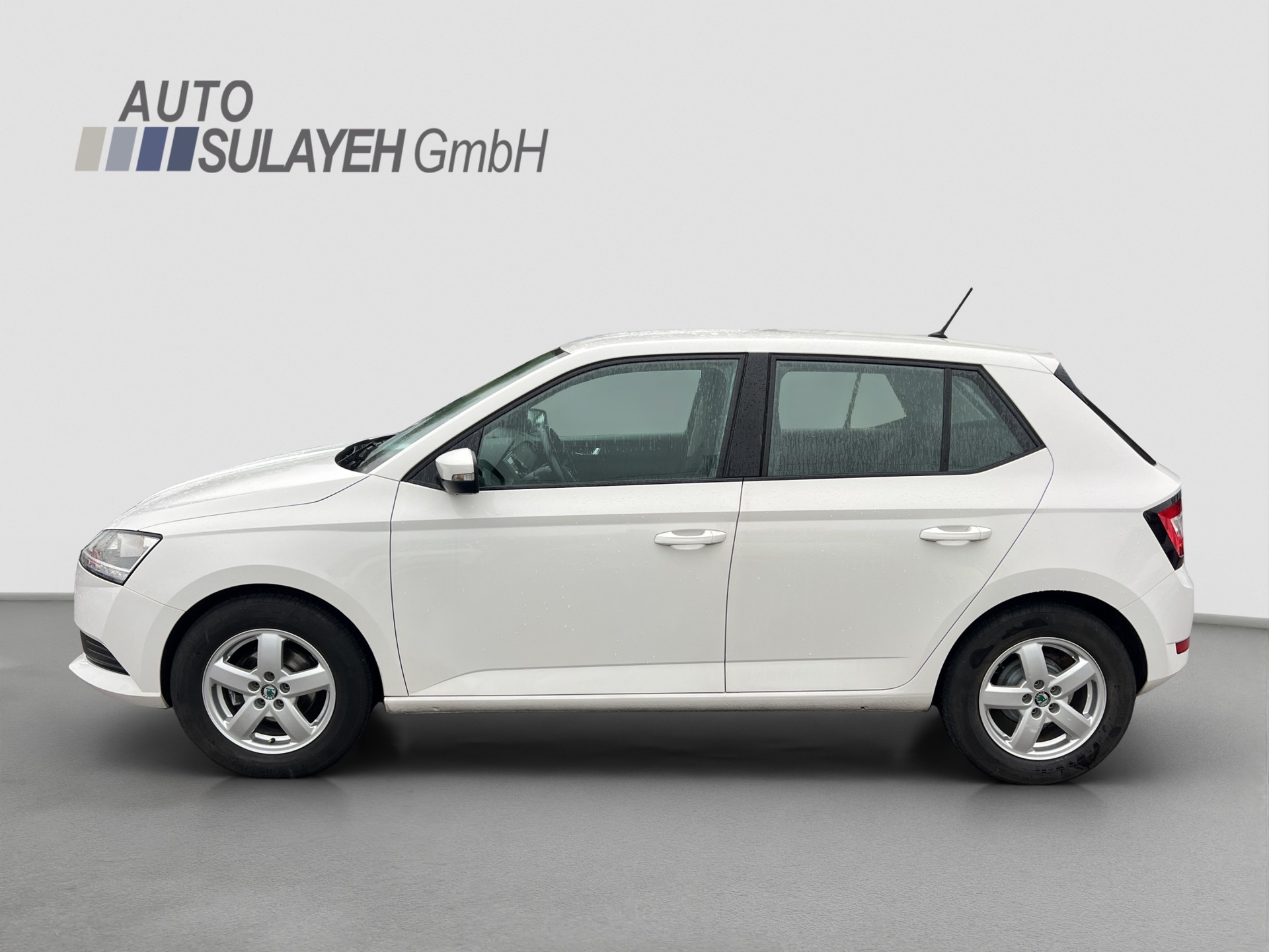 SKODA Fabia 1.0 MPI Ambition-showroom-element-2