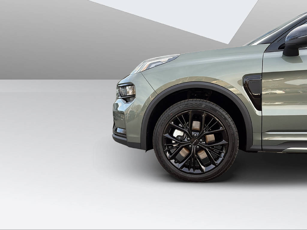 LYNK & CO 01 1.5 PHEV More-image-4