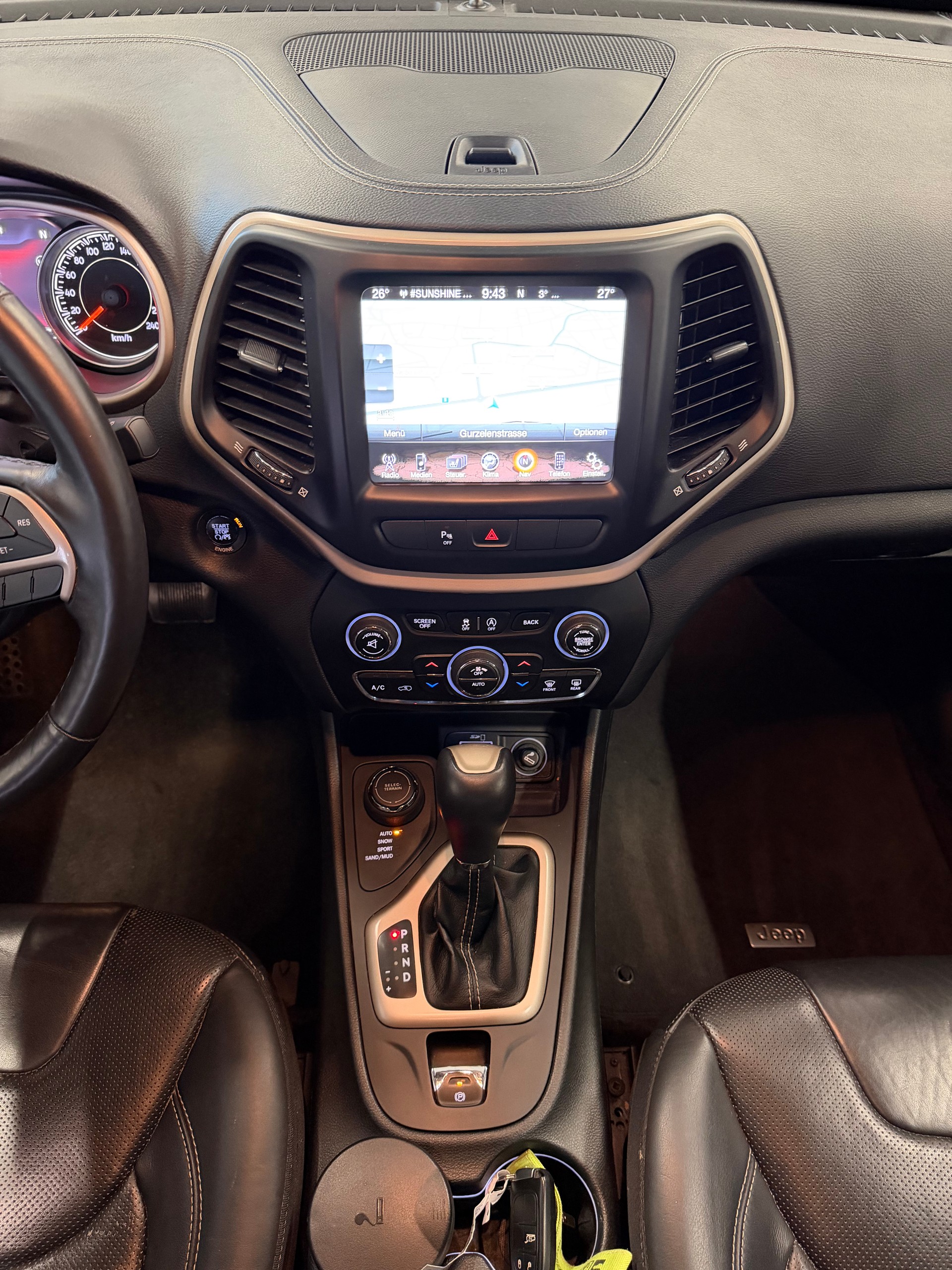 JEEP Cherokee 2.0TD Limited AWD Active Drive II 9ATX-image-12