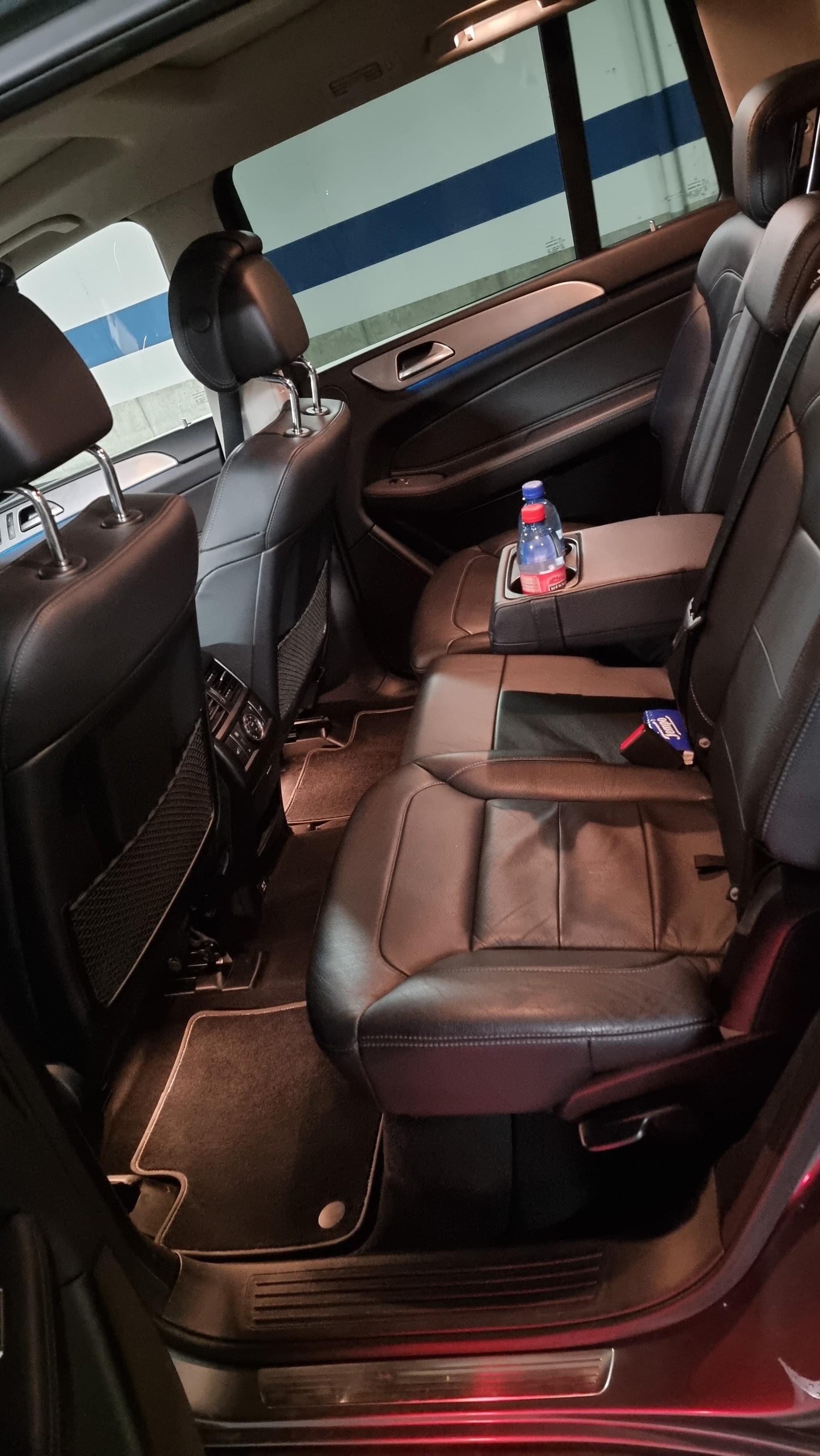 MERCEDES-BENZ GLS 350 d 4Matic 9G-TRONIC-image-4